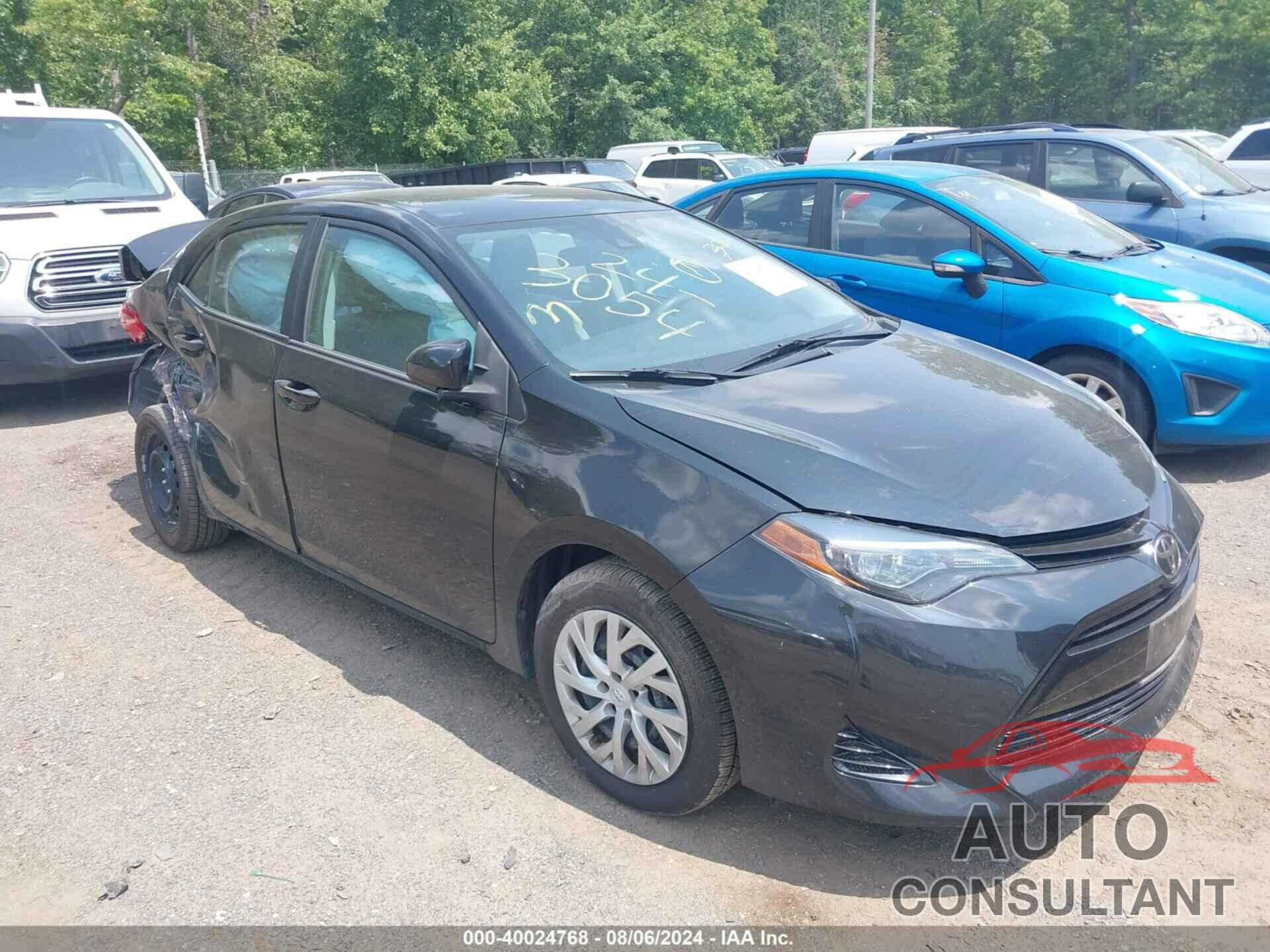 TOYOTA COROLLA 2018 - 2T1BURHE6JC038177