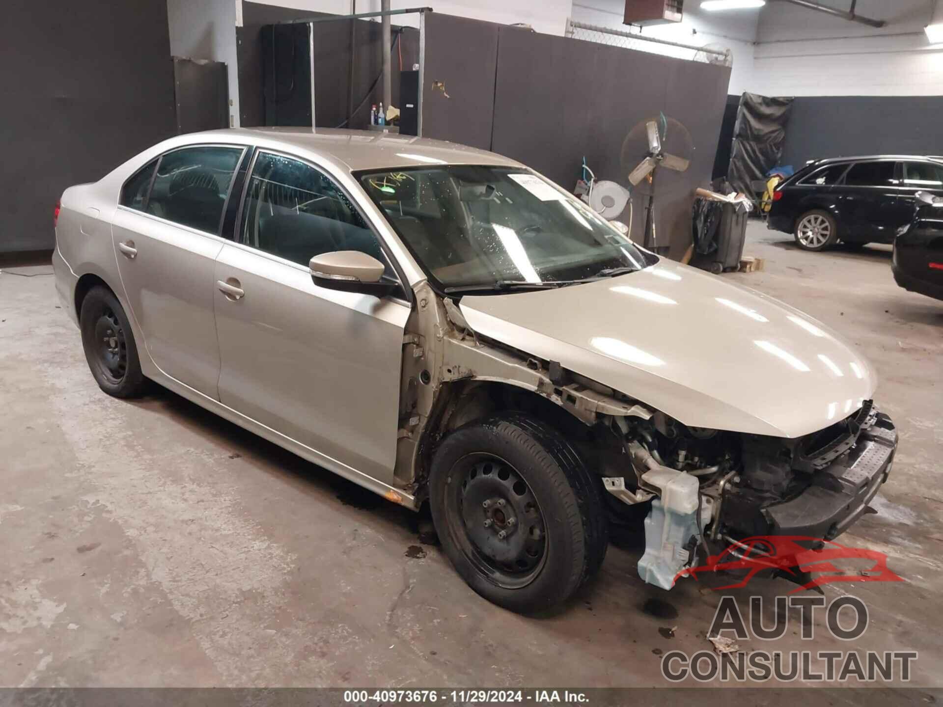 VOLKSWAGEN JETTA 2013 - 3VWDP7AJ4DM217497