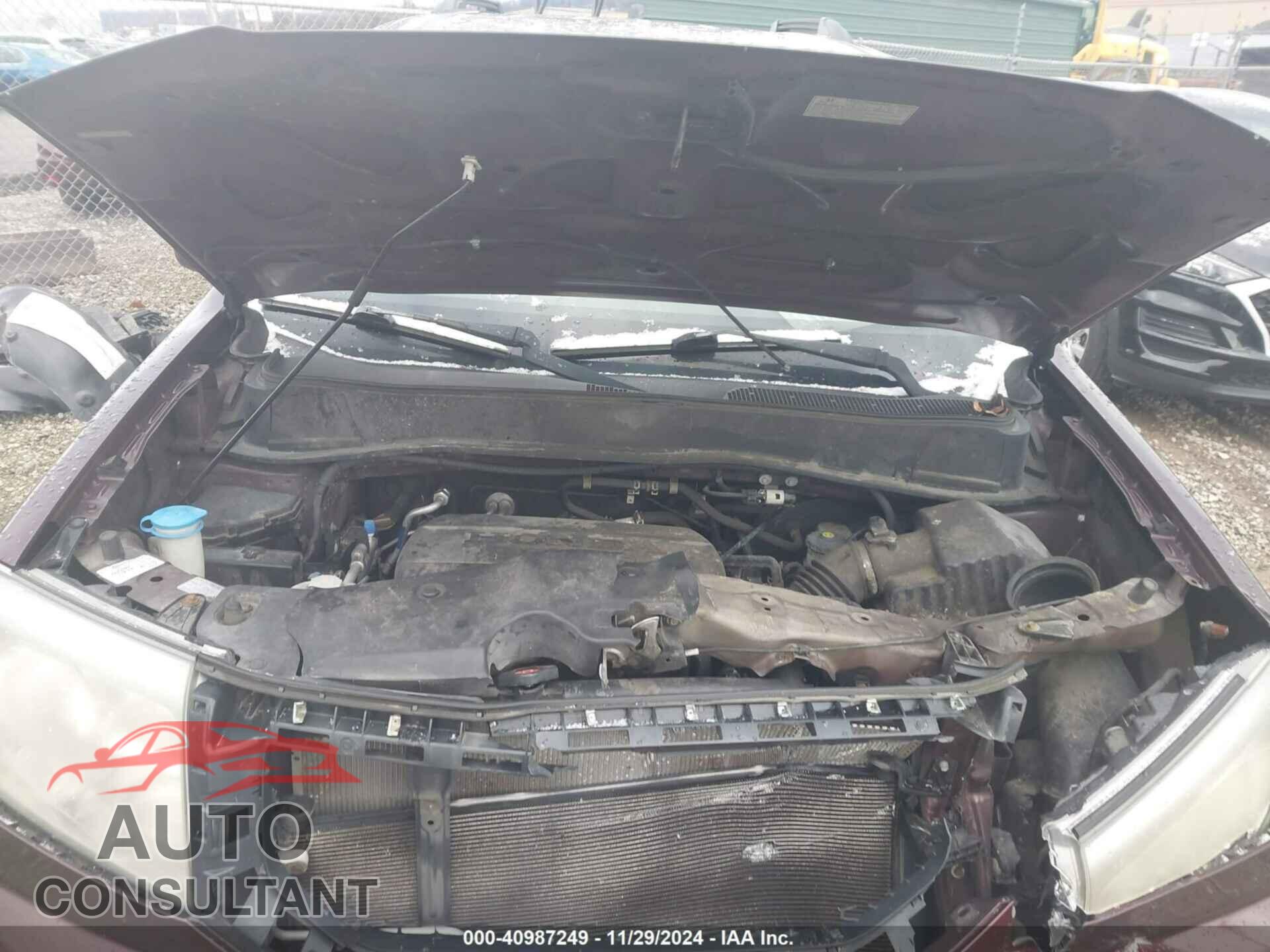 HONDA PILOT 2011 - 5FNYF4H4XBB005517