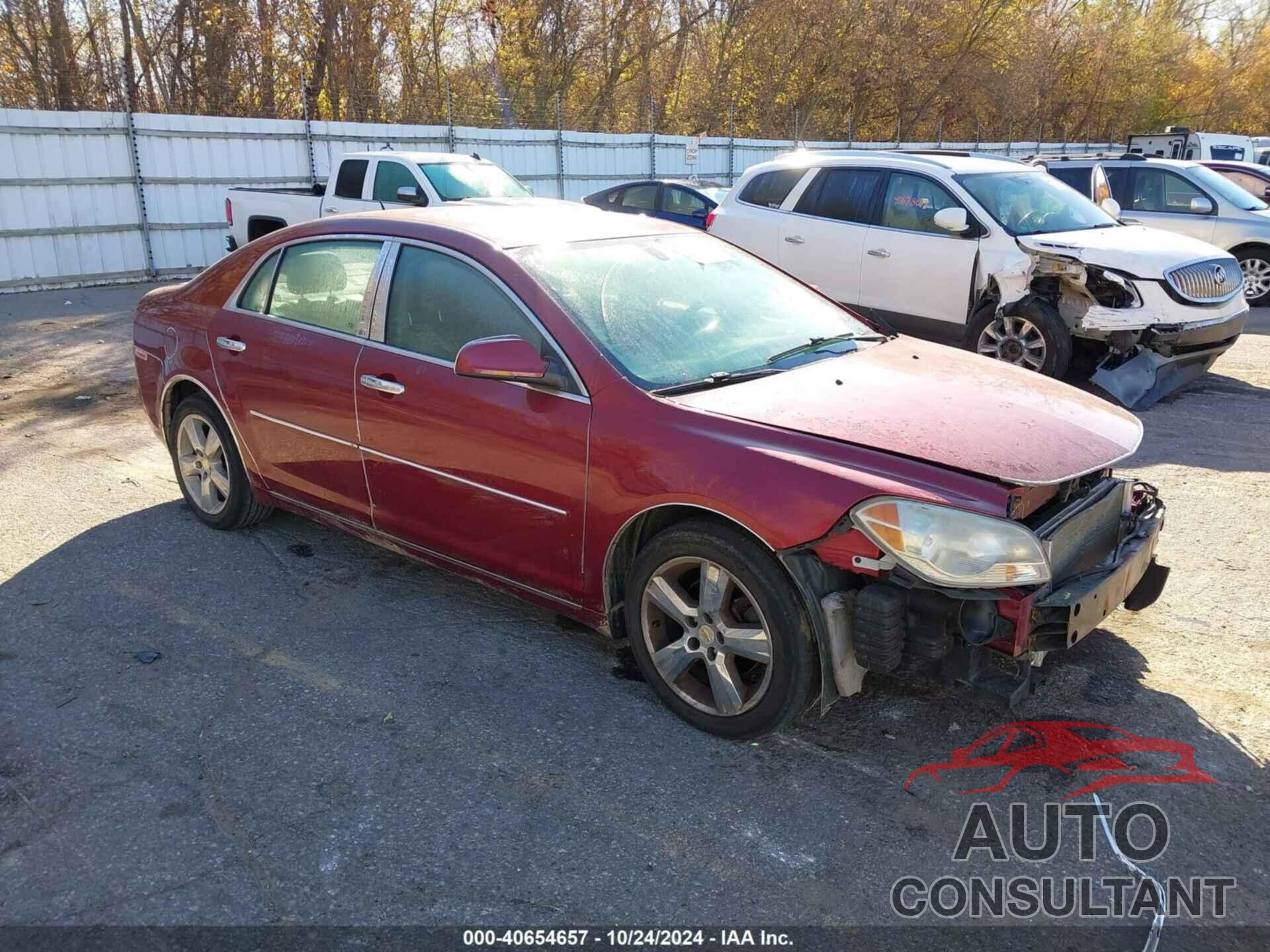 CHEVROLET MALIBU 2011 - 1G1ZD5E18BF142504