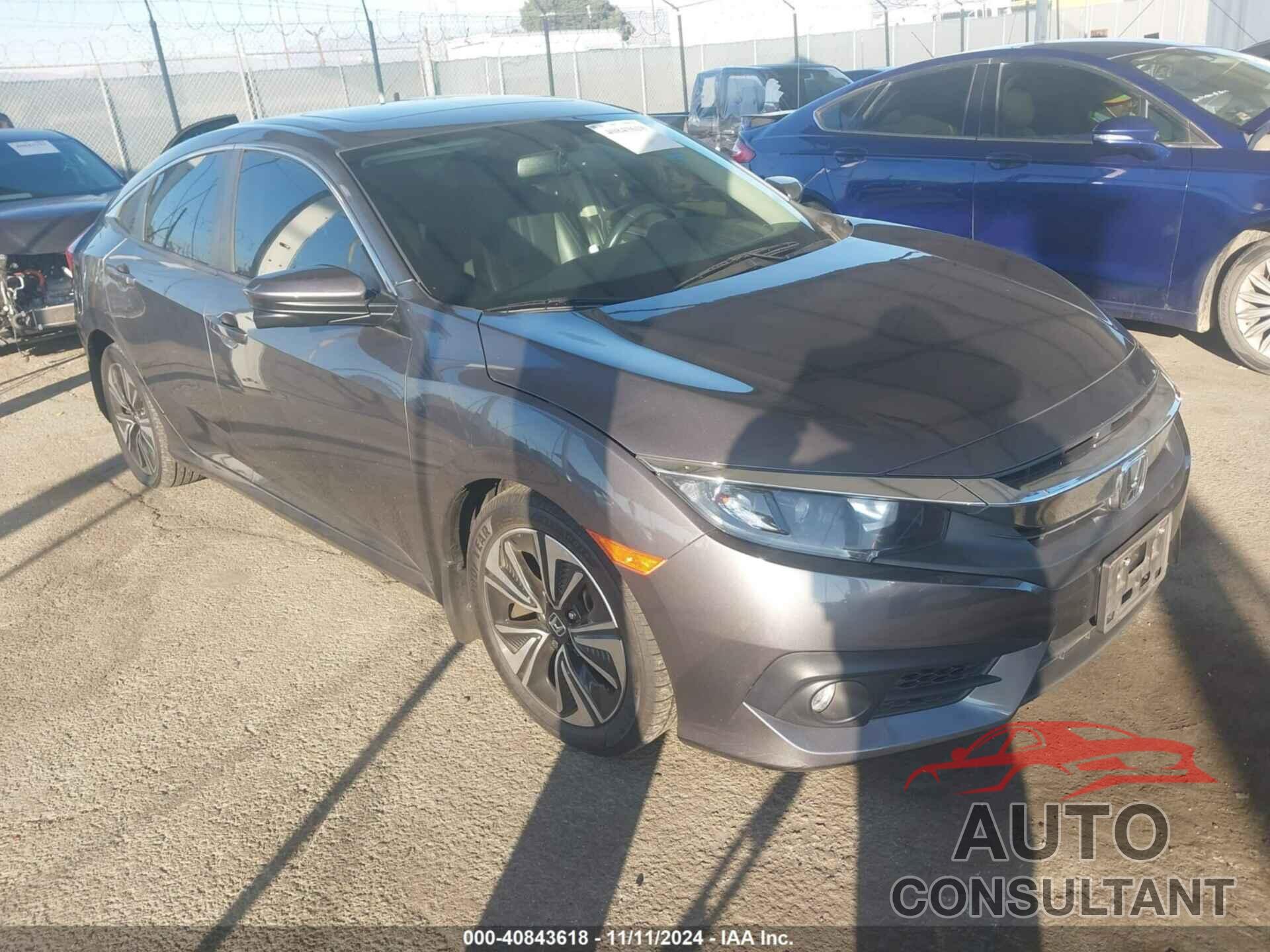 HONDA CIVIC 2018 - JHMFC1F76JX041994