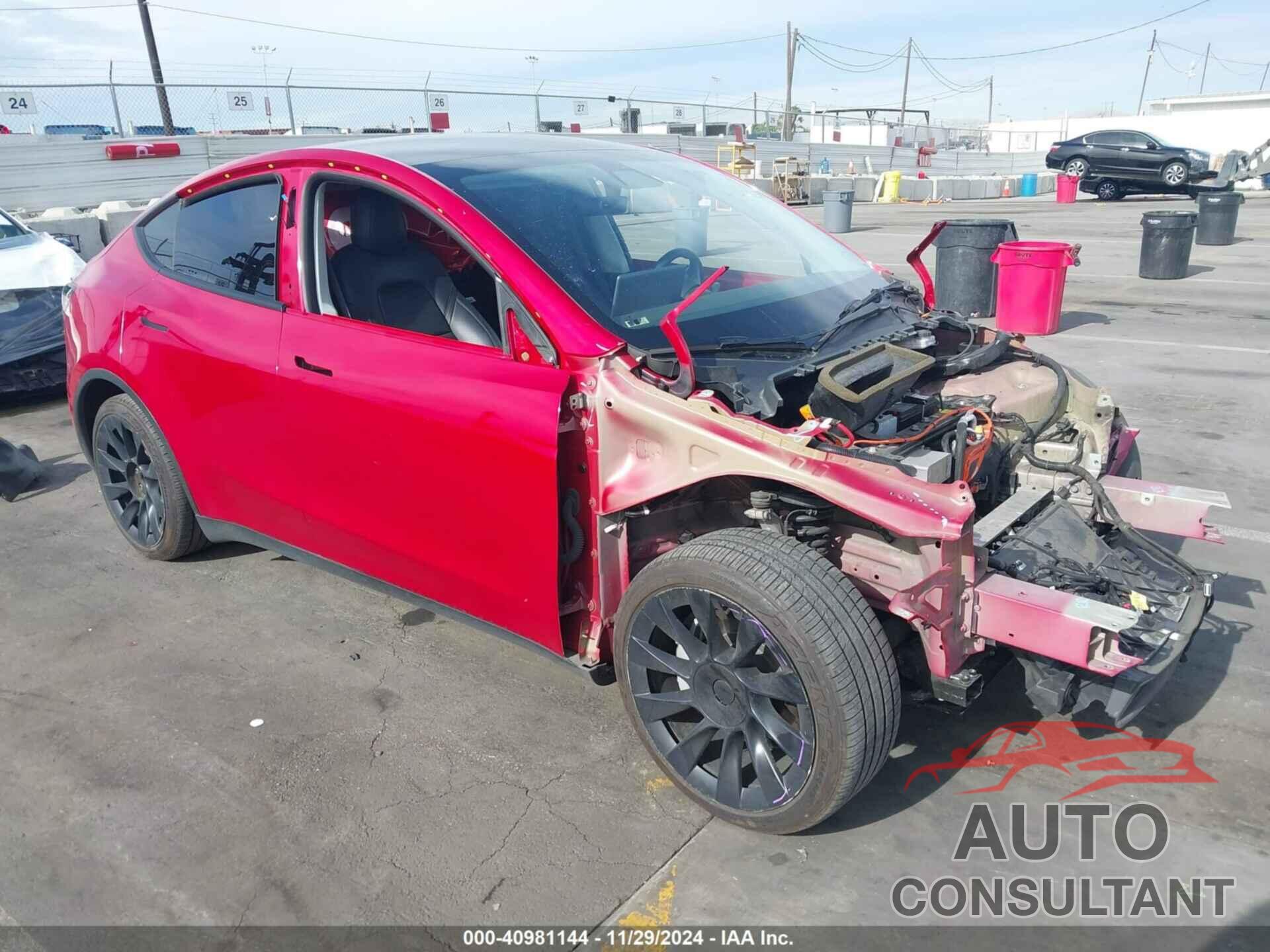 TESLA MODEL Y 2021 - 5YJYGDEE4MF097088