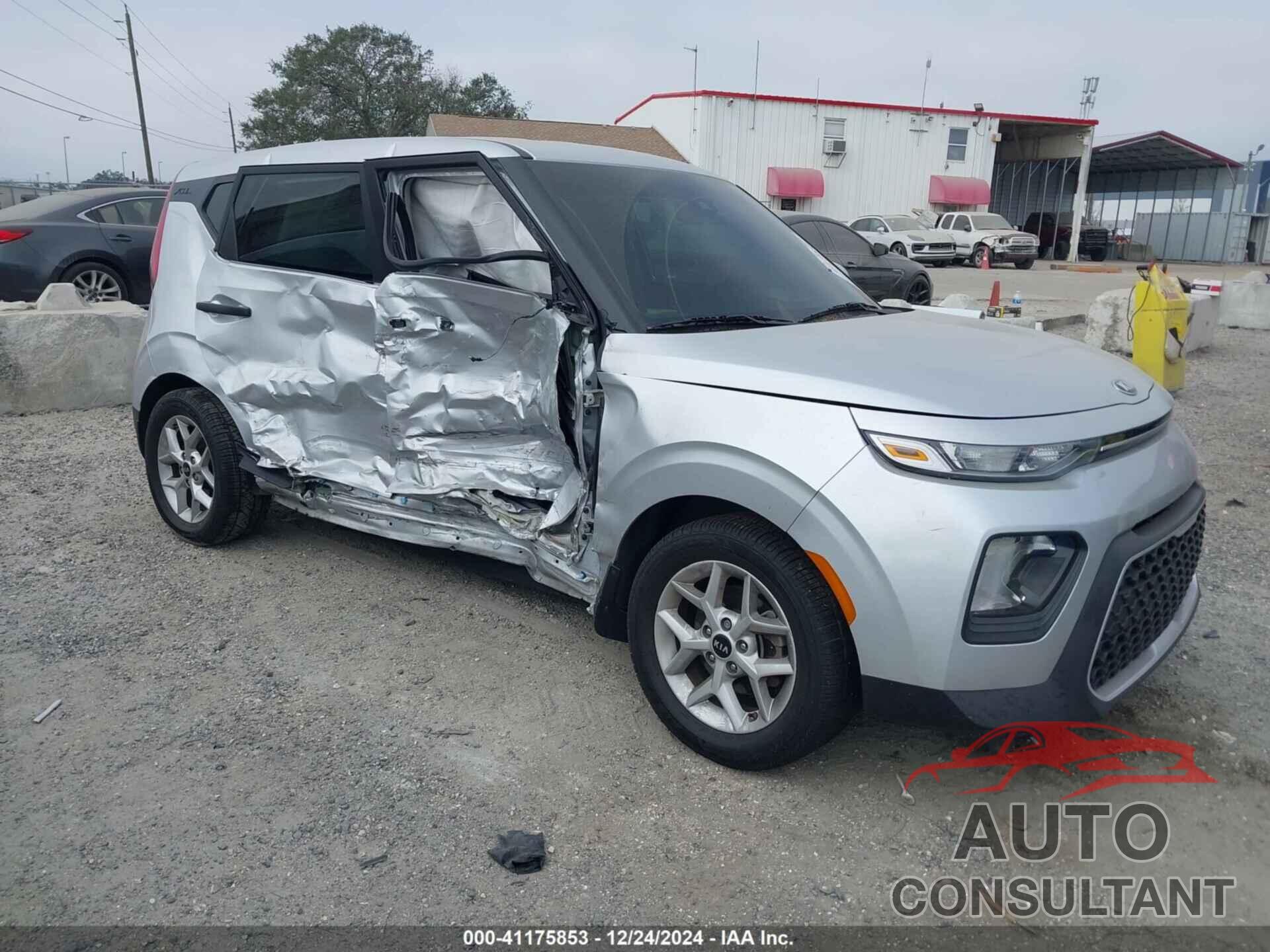 KIA SOUL 2021 - KNDJ23AU3M7778436