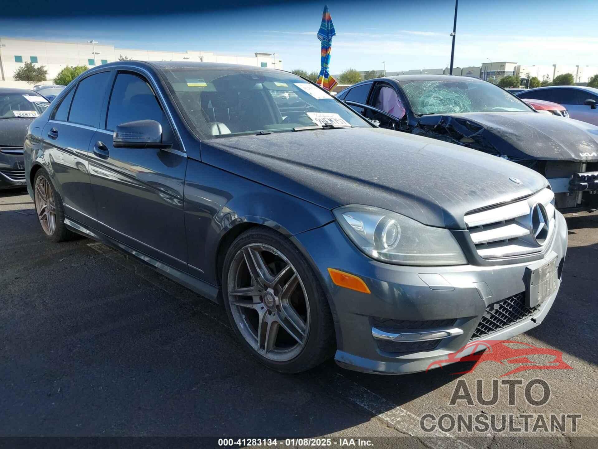 MERCEDES-BENZ C 250 2013 - WDDGF4HB2DR279176