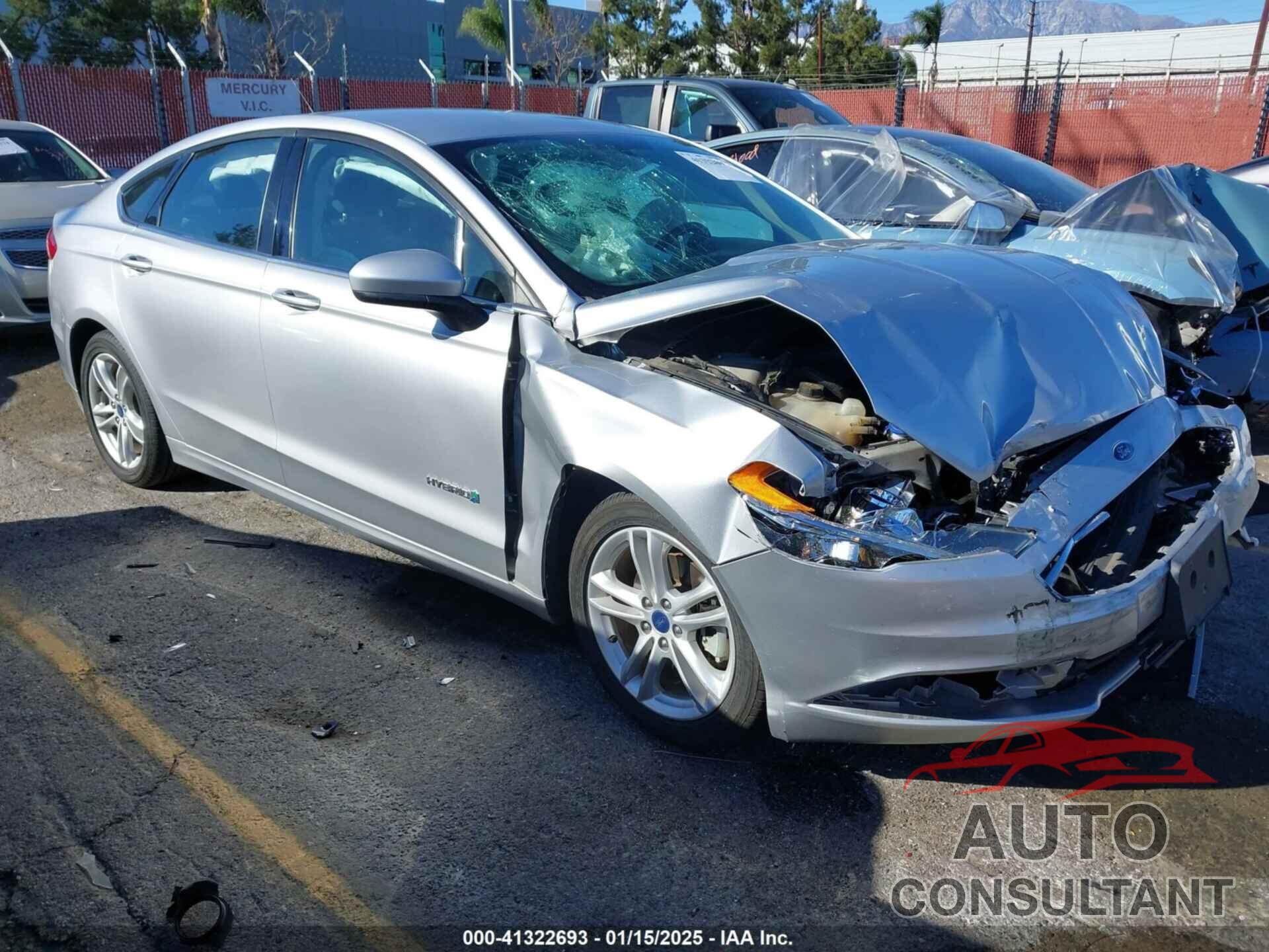 FORD FUSION HYBRID 2018 - 3FA6P0LU5JR173816
