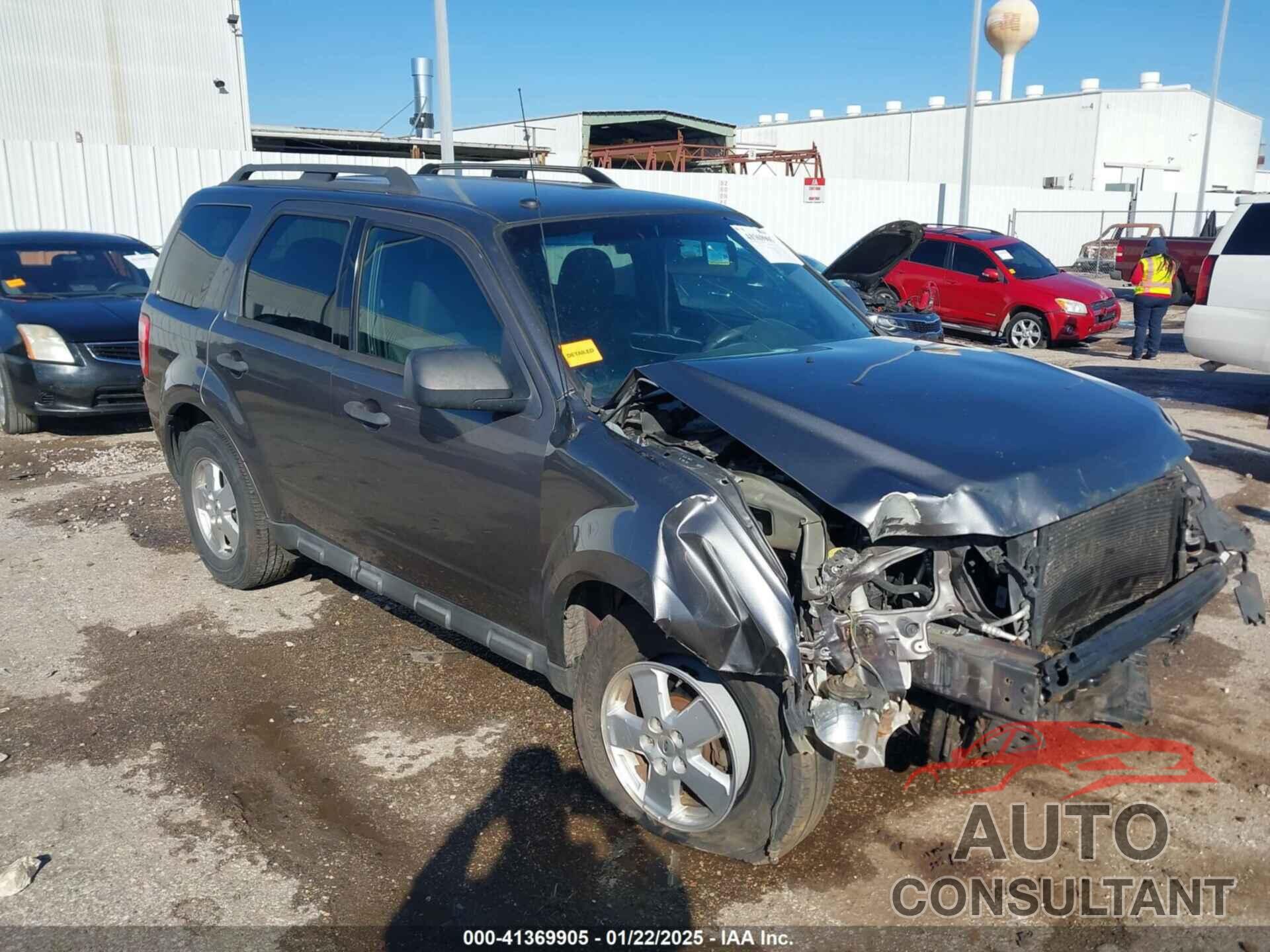 FORD ESCAPE 2011 - 1FMCU0DG2BKB24086