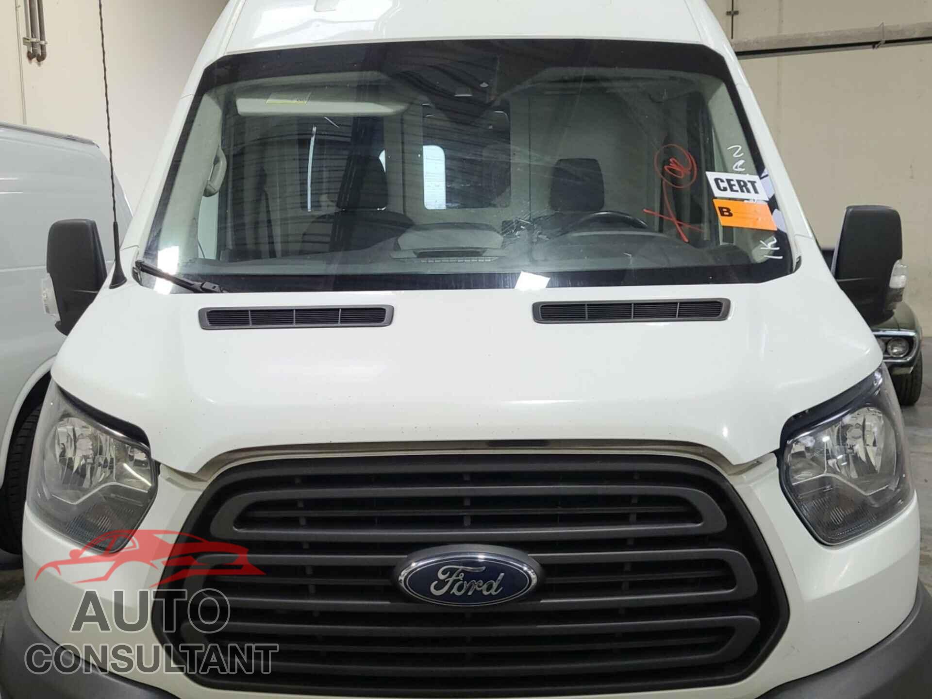 FORD TRANSIT-250 2017 - 1FTYR2XM1HKB48817