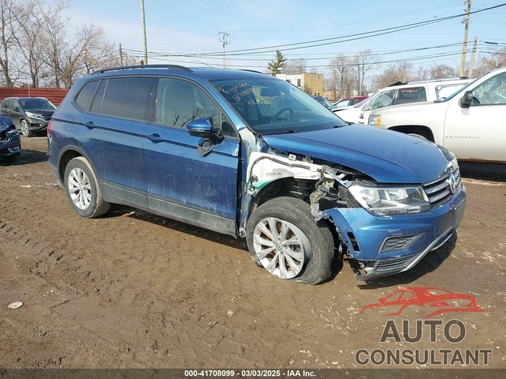 VOLKSWAGEN TIGUAN 2018 - 3VV1B7AX6JM108786