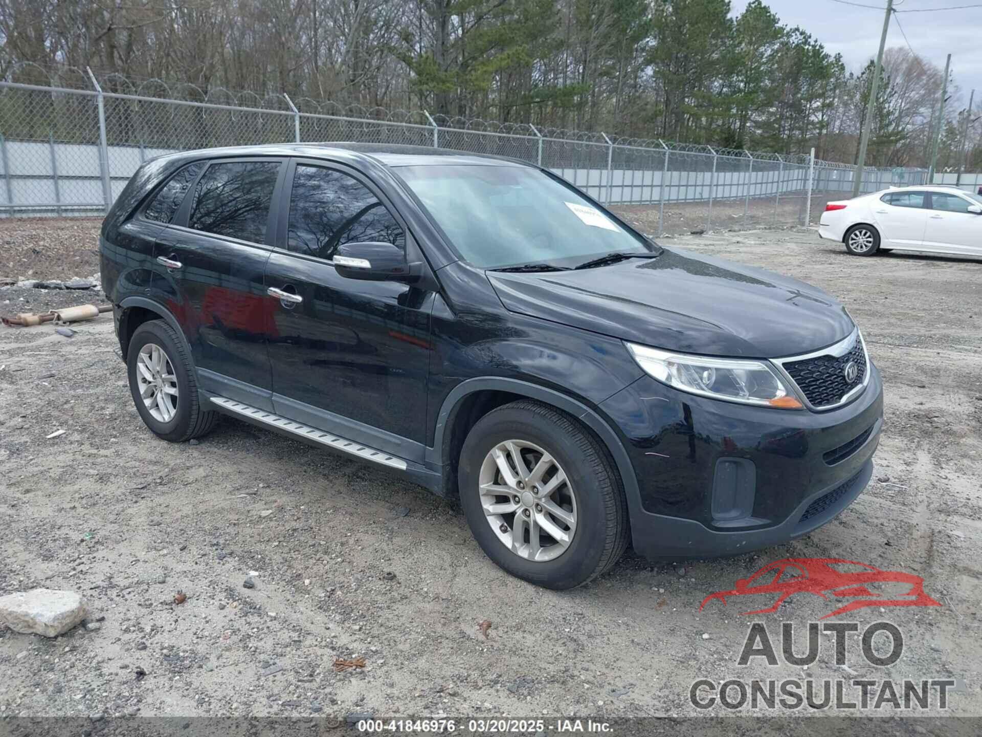 KIA SORENTO 2015 - 5XYKT3A68FG555544