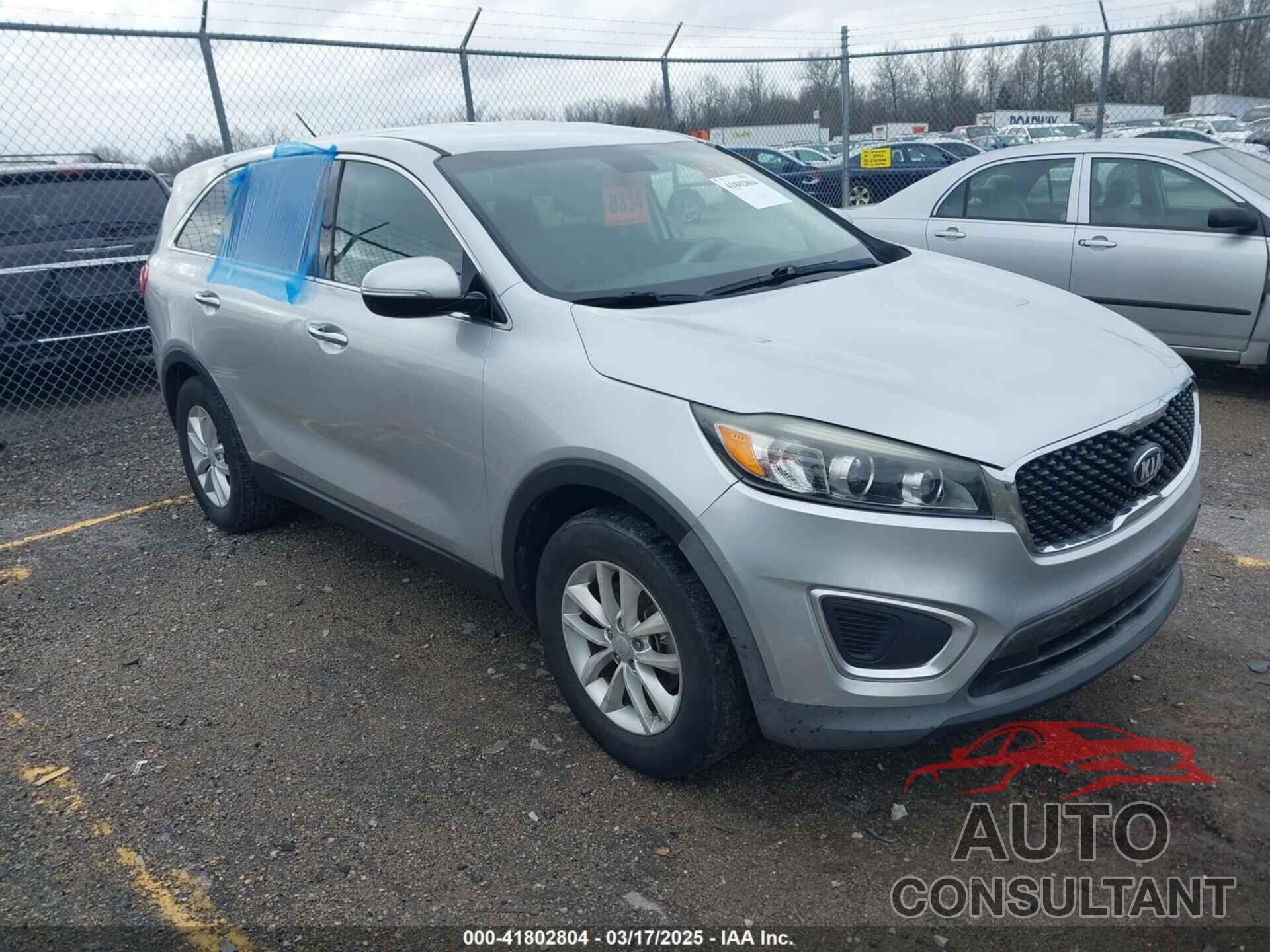 KIA SORENTO 2018 - 5XYPG4A34JG378652