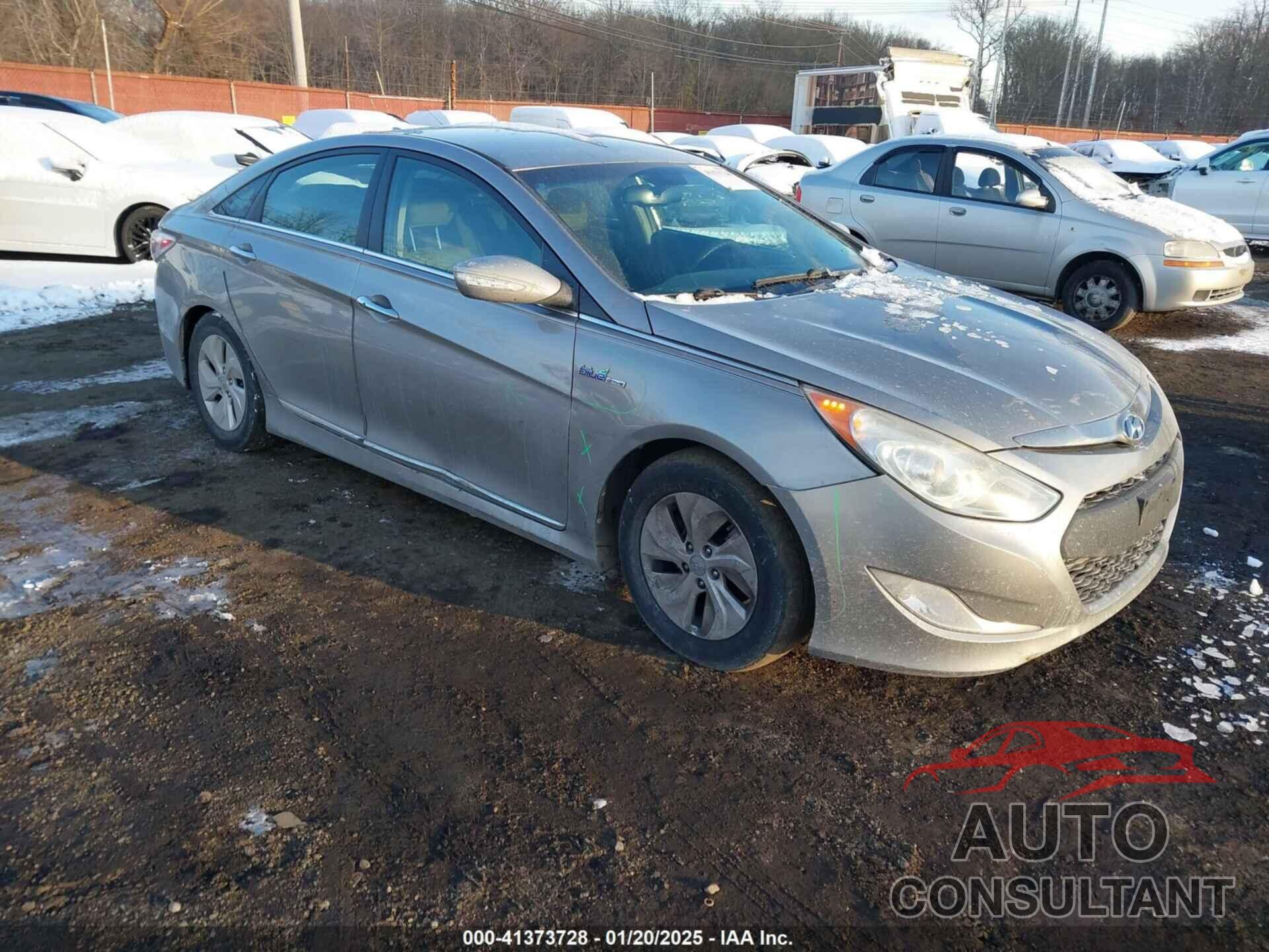 HYUNDAI SONATA HYBRID 2013 - KMHEC4A43DA093923