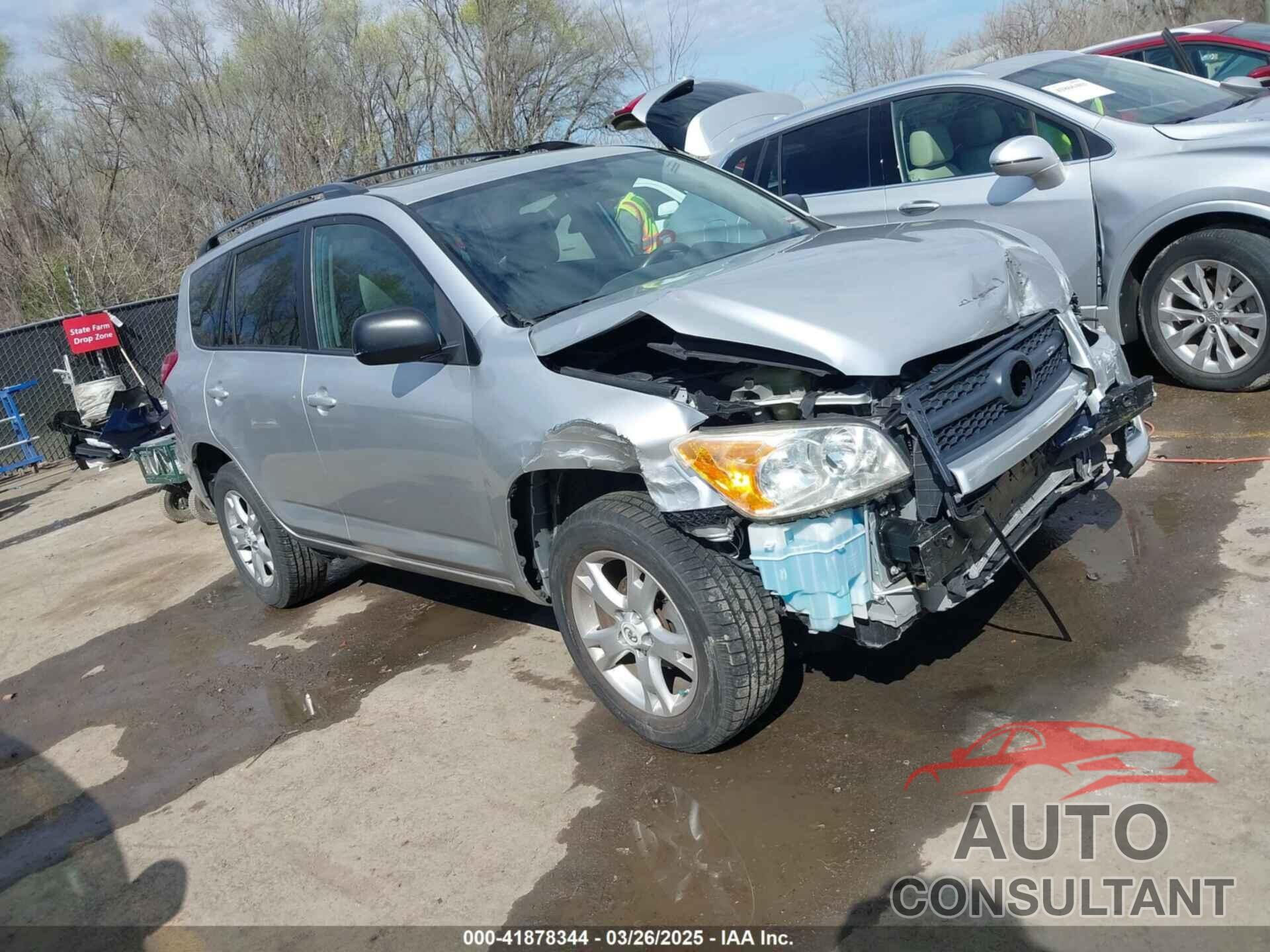 TOYOTA RAV4 2011 - 2T3BF4DV4BW164063