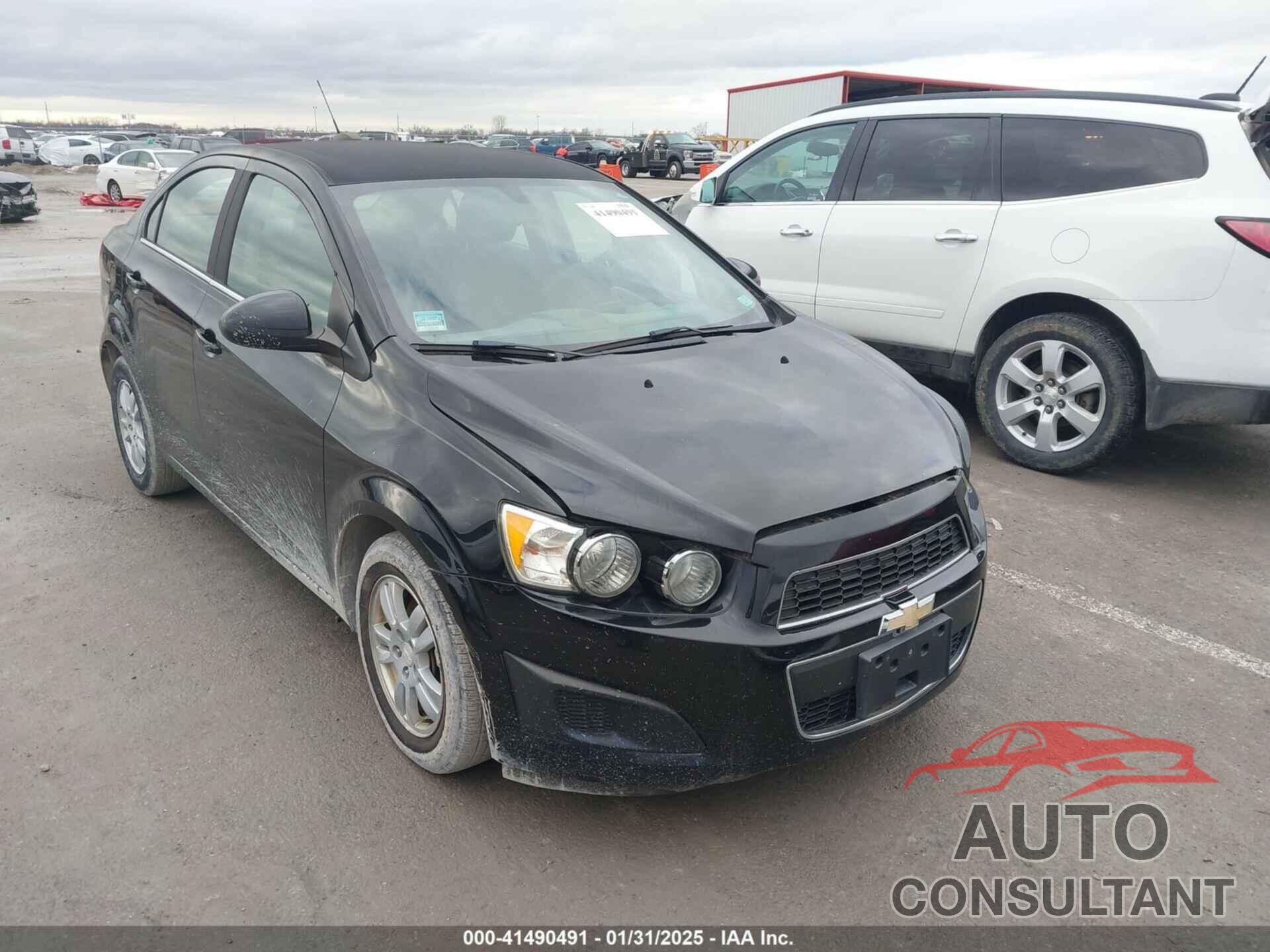 CHEVROLET SONIC 2016 - 1G1JC5SH0G4157504
