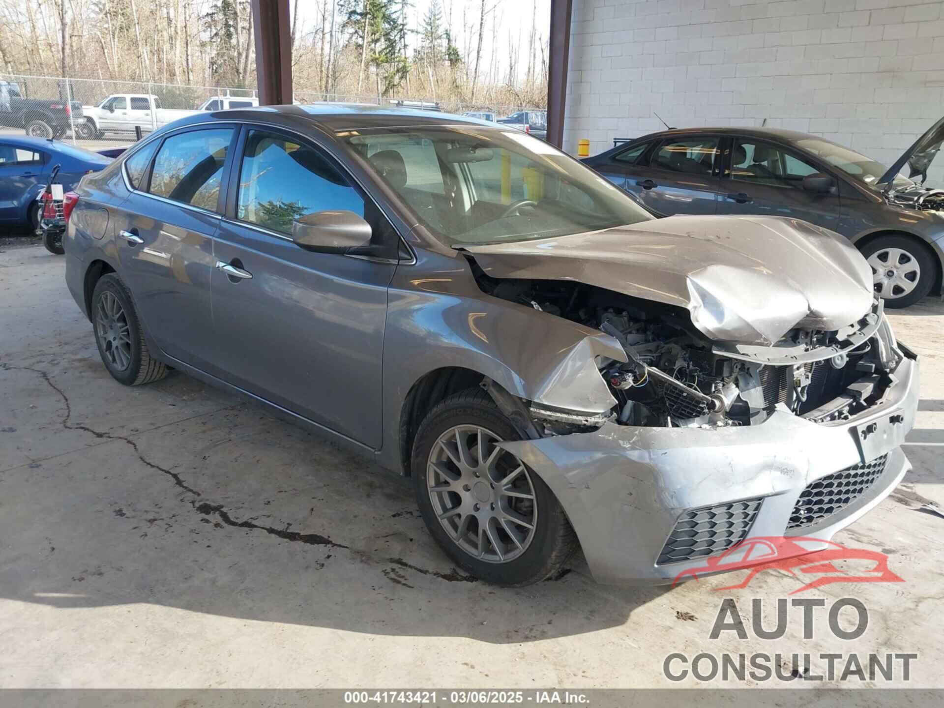NISSAN SENTRA 2018 - 3N1AB7AP0JY311747