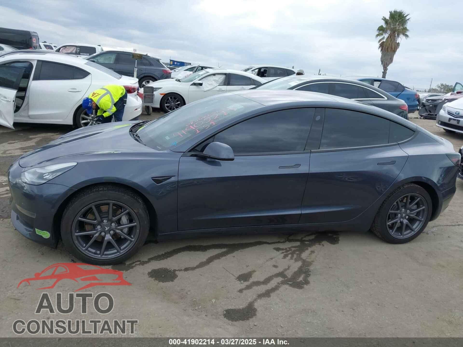 TESLA MODEL 3 2018 - 5YJ3E1EA0JF101564