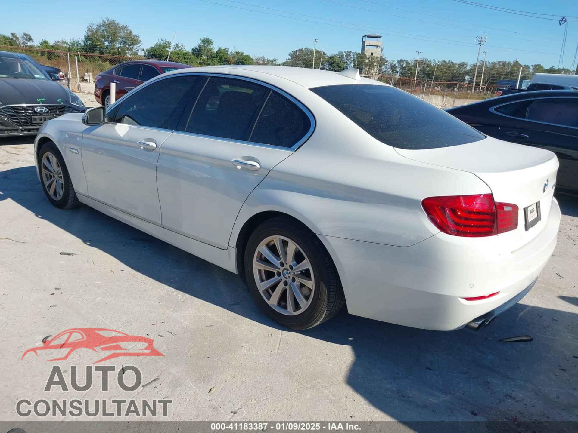 BMW 528I 2015 - WBA5A5C5XFD517618