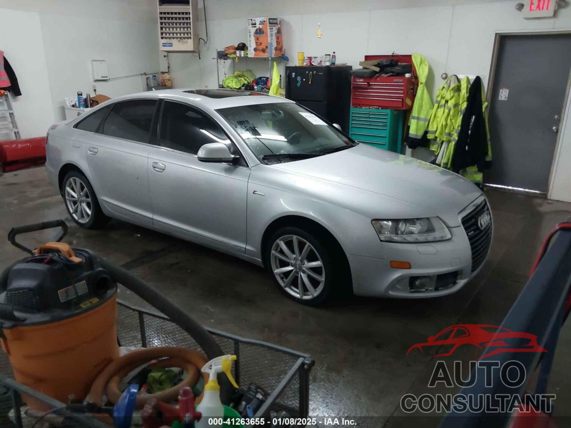 AUDI A6 2011 - WAUKGAFB9BN001573