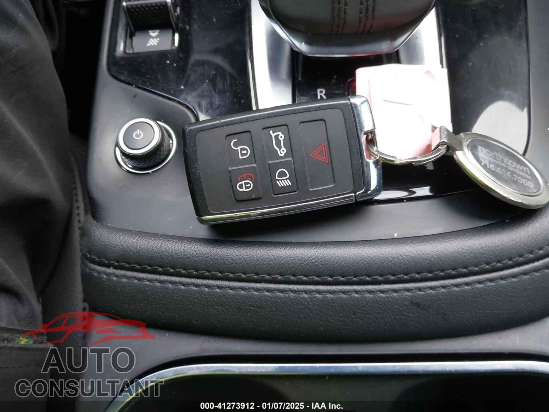 JAGUAR E-PACE 2021 - SADFP2FX8M1019678
