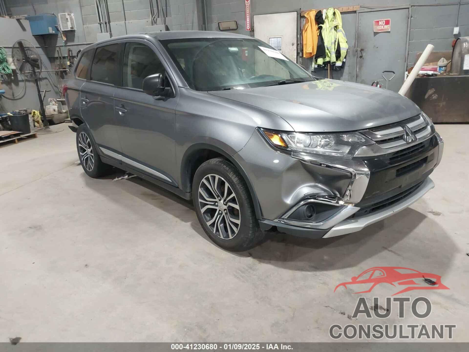 MITSUBISHI OUTLANDER 2018 - JA4AZ3A31JZ056265
