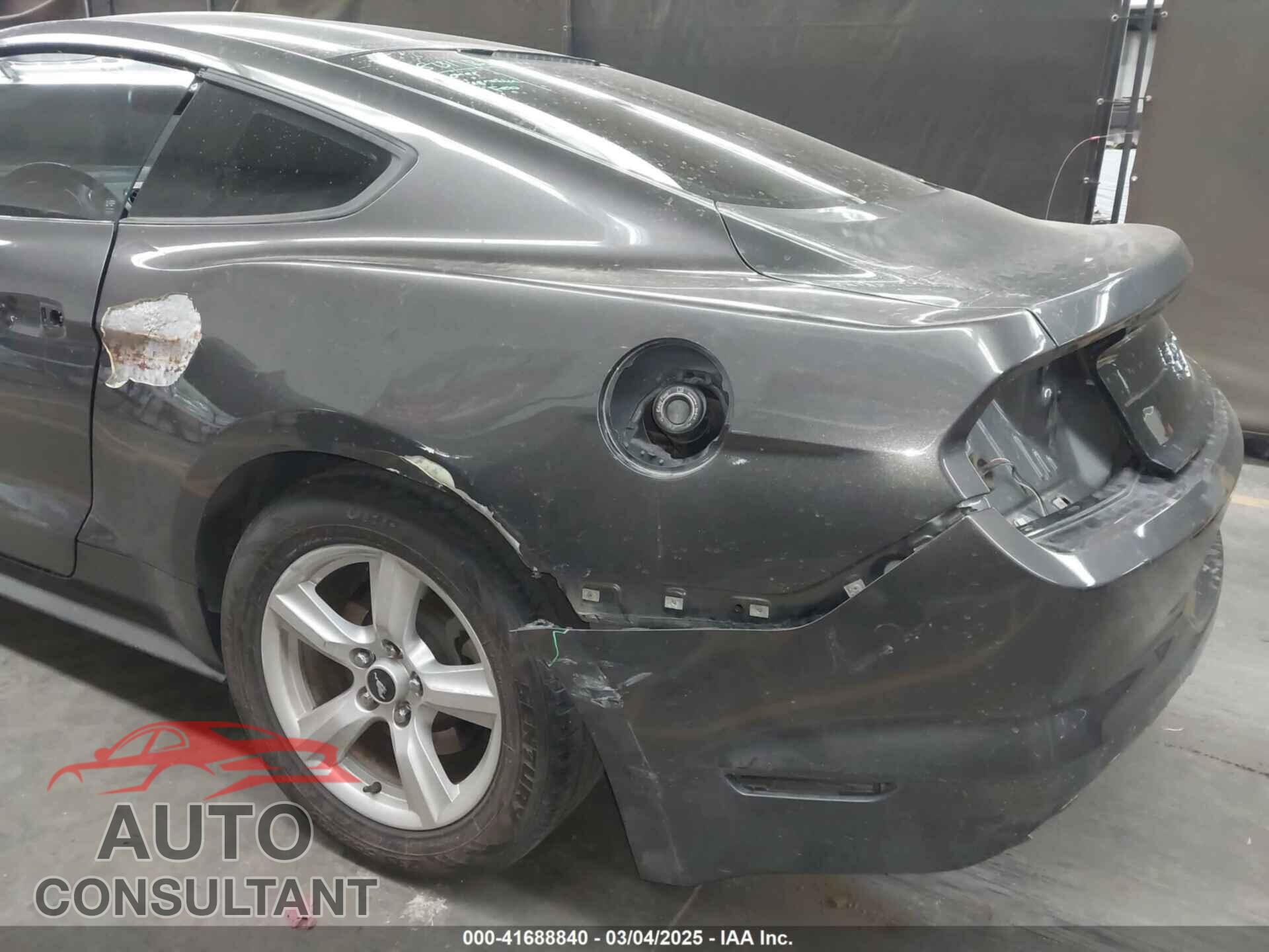 FORD MUSTANG 2018 - 1FA6P8TH7J5159405