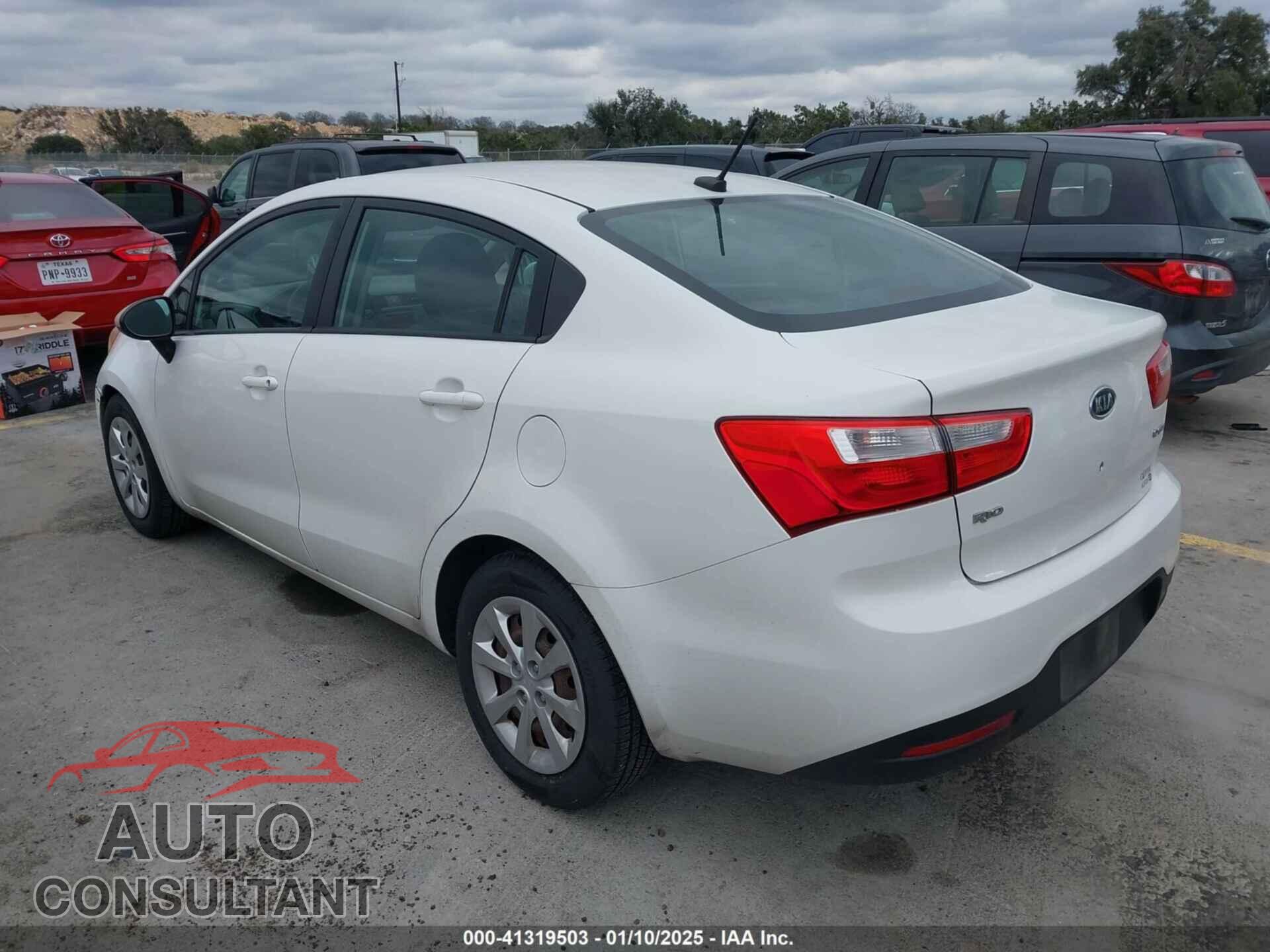 KIA RIO 2013 - KNADN4A32D6112785