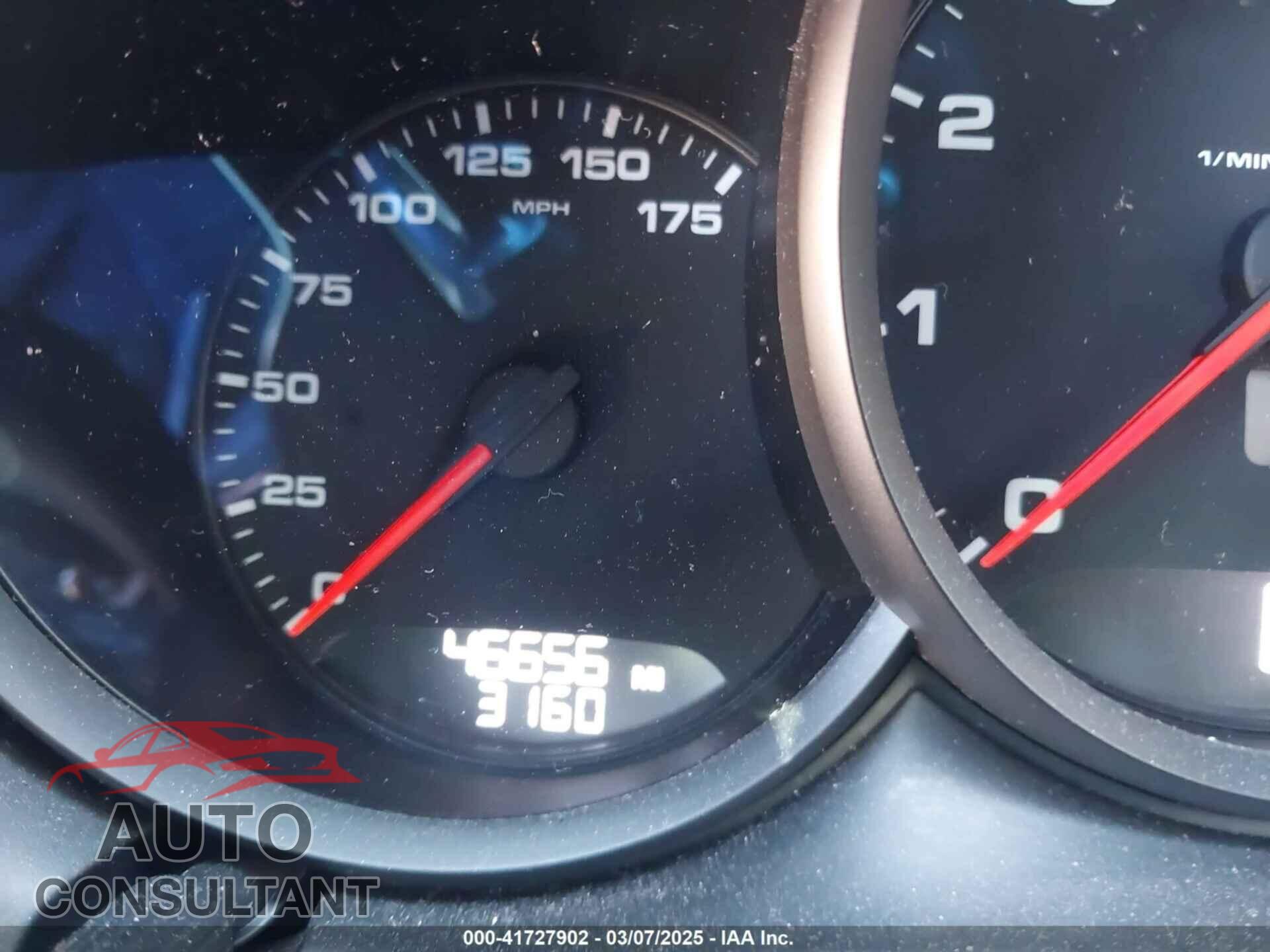 PORSCHE MACAN 2018 - WP1AA2A58JLB13832