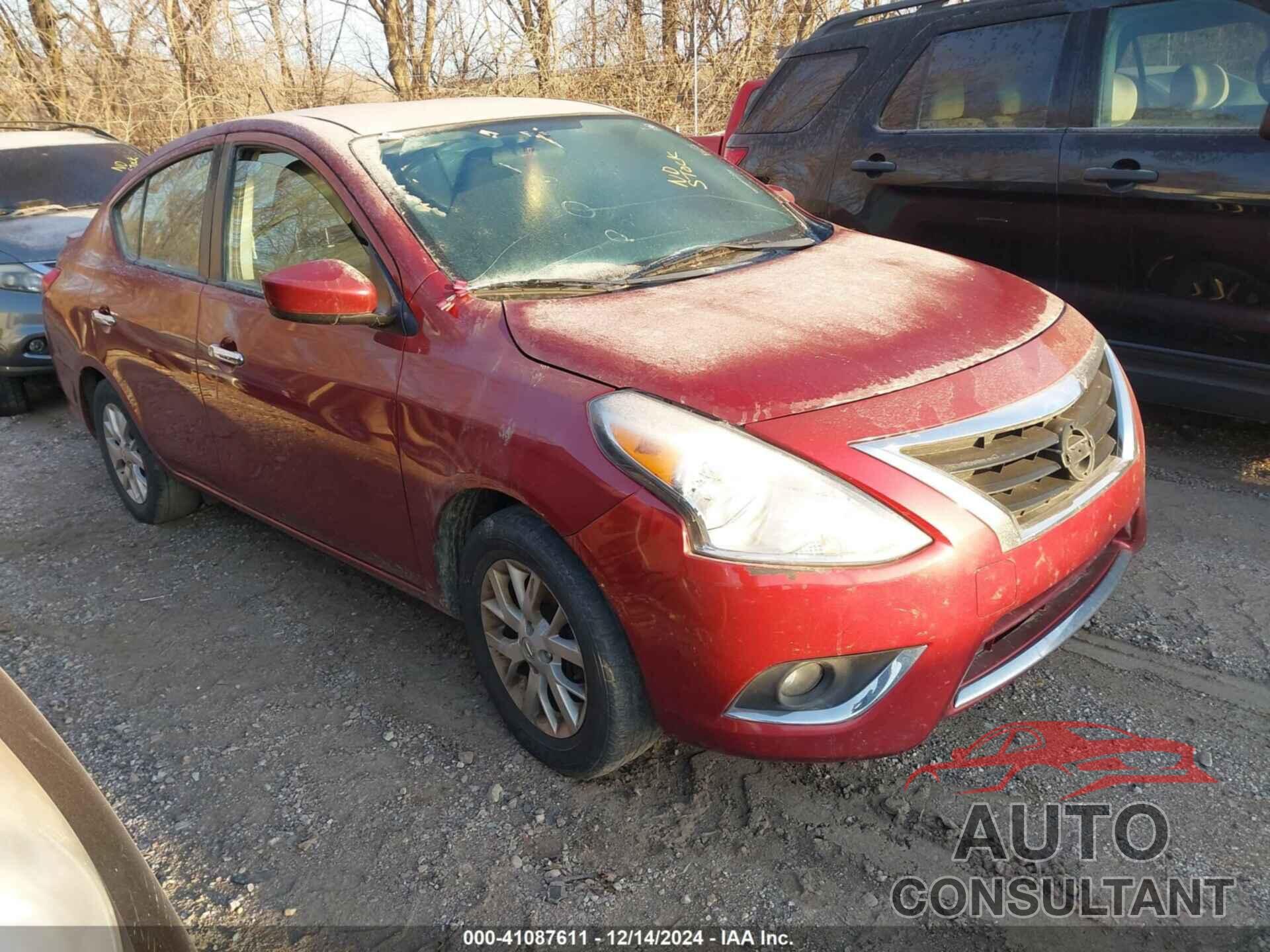 NISSAN VERSA 2018 - 3N1CN7AP2JL828769