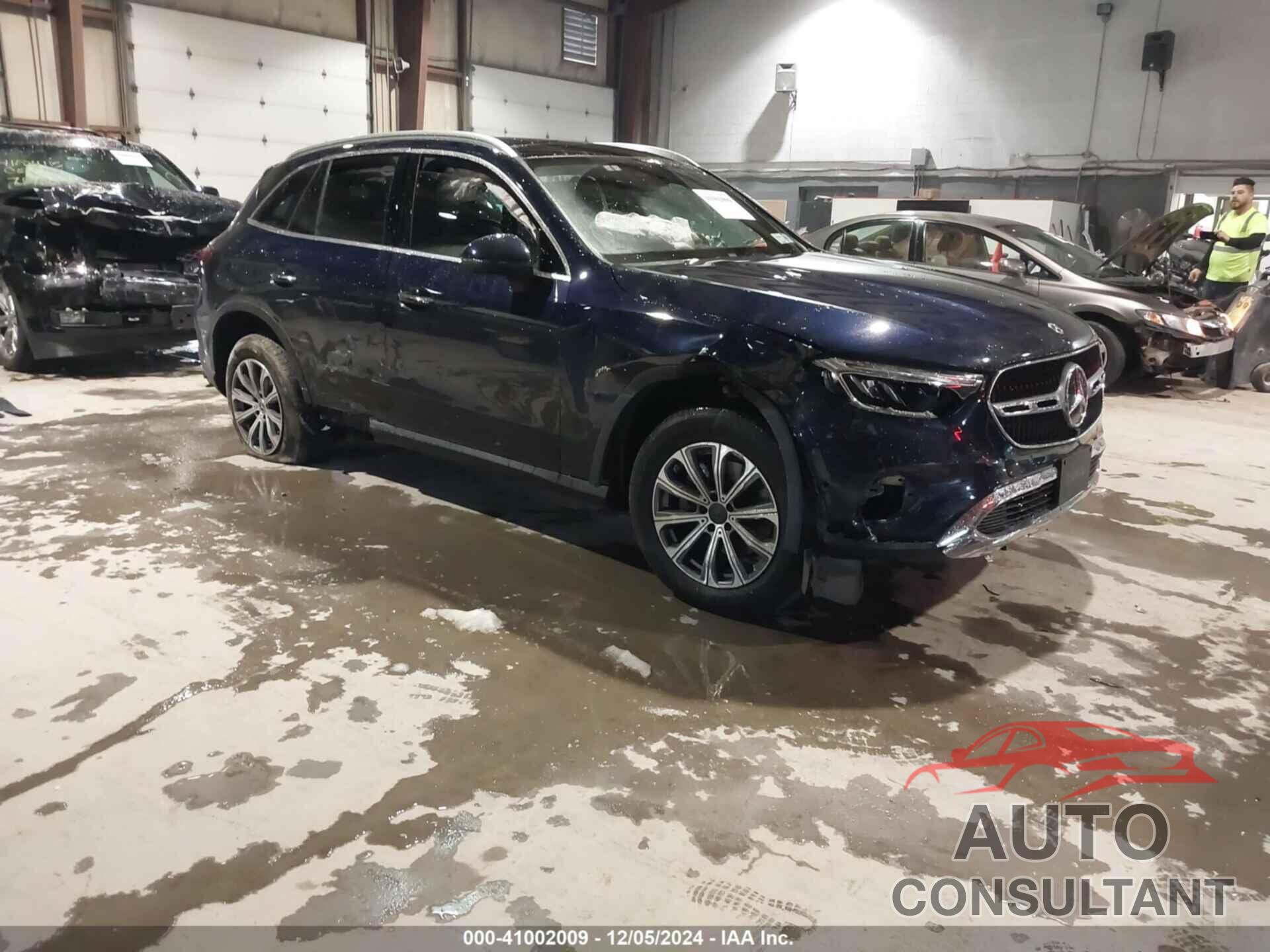 MERCEDES-BENZ GLC 300 2024 - W1NKM4HB2RF110142