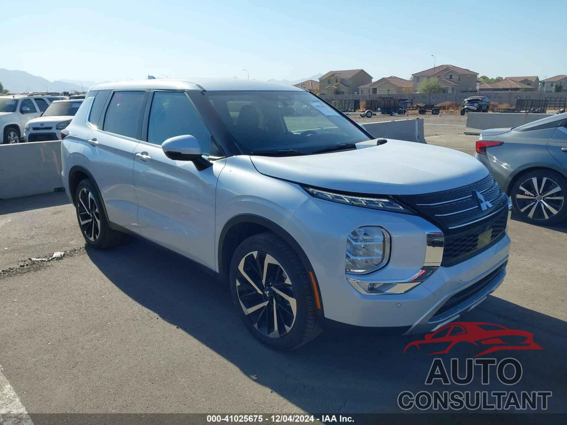 MITSUBISHI OUTLANDER 2024 - JA4J3VA82RZ076612