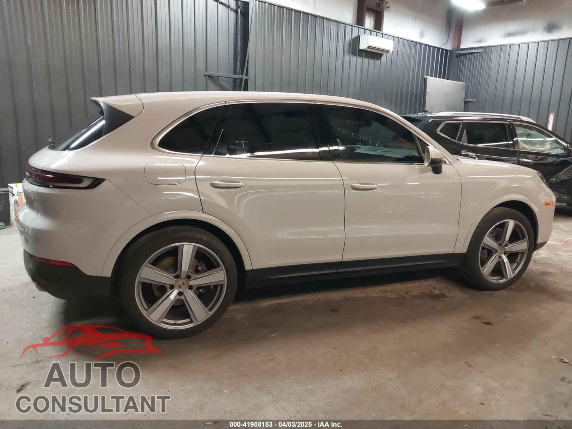 PORSCHE CAYENNE 2024 - WP1AA2AY5RDA01585