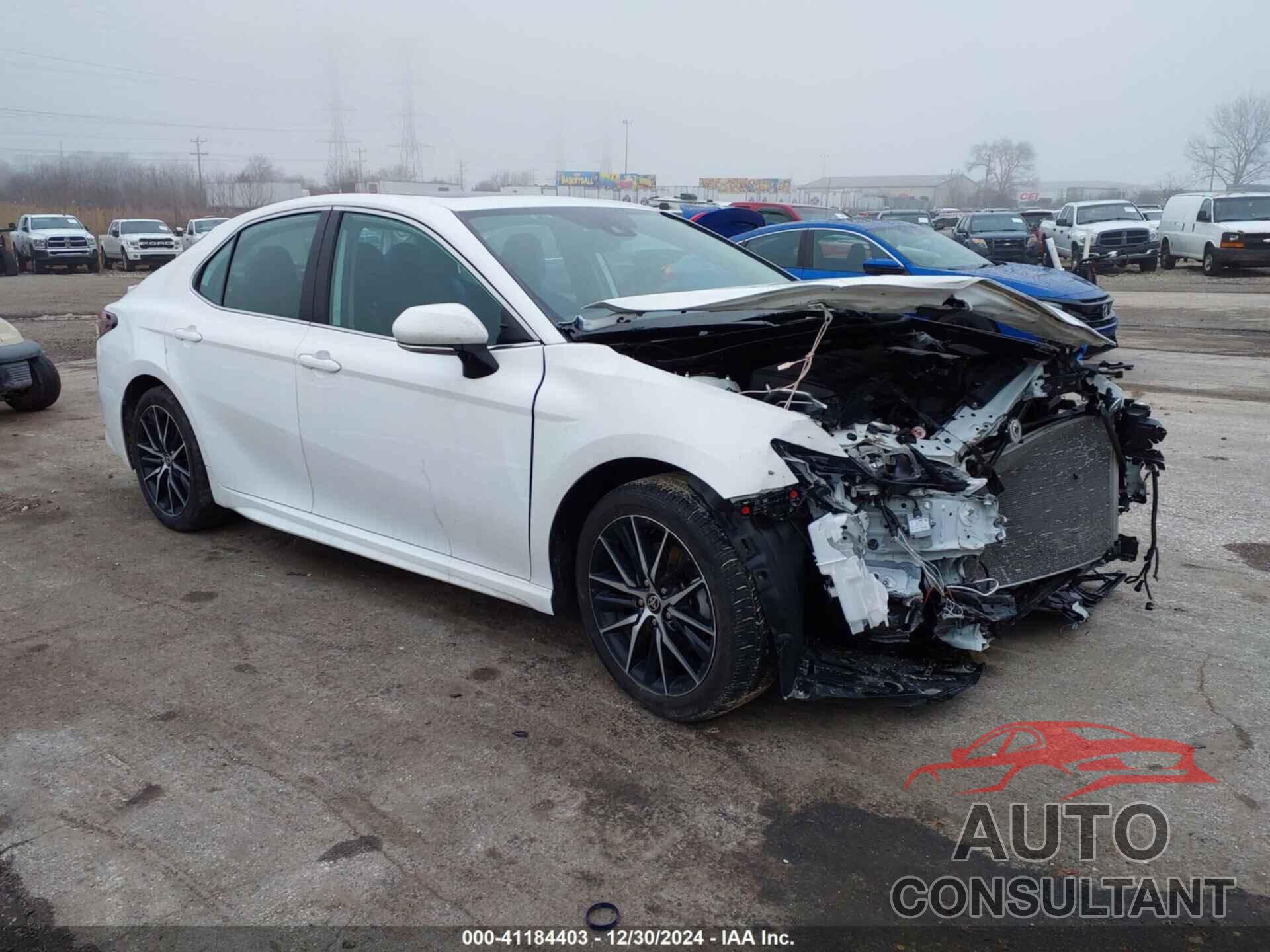 TOYOTA CAMRY 2024 - 4T1T11AK3RU873579