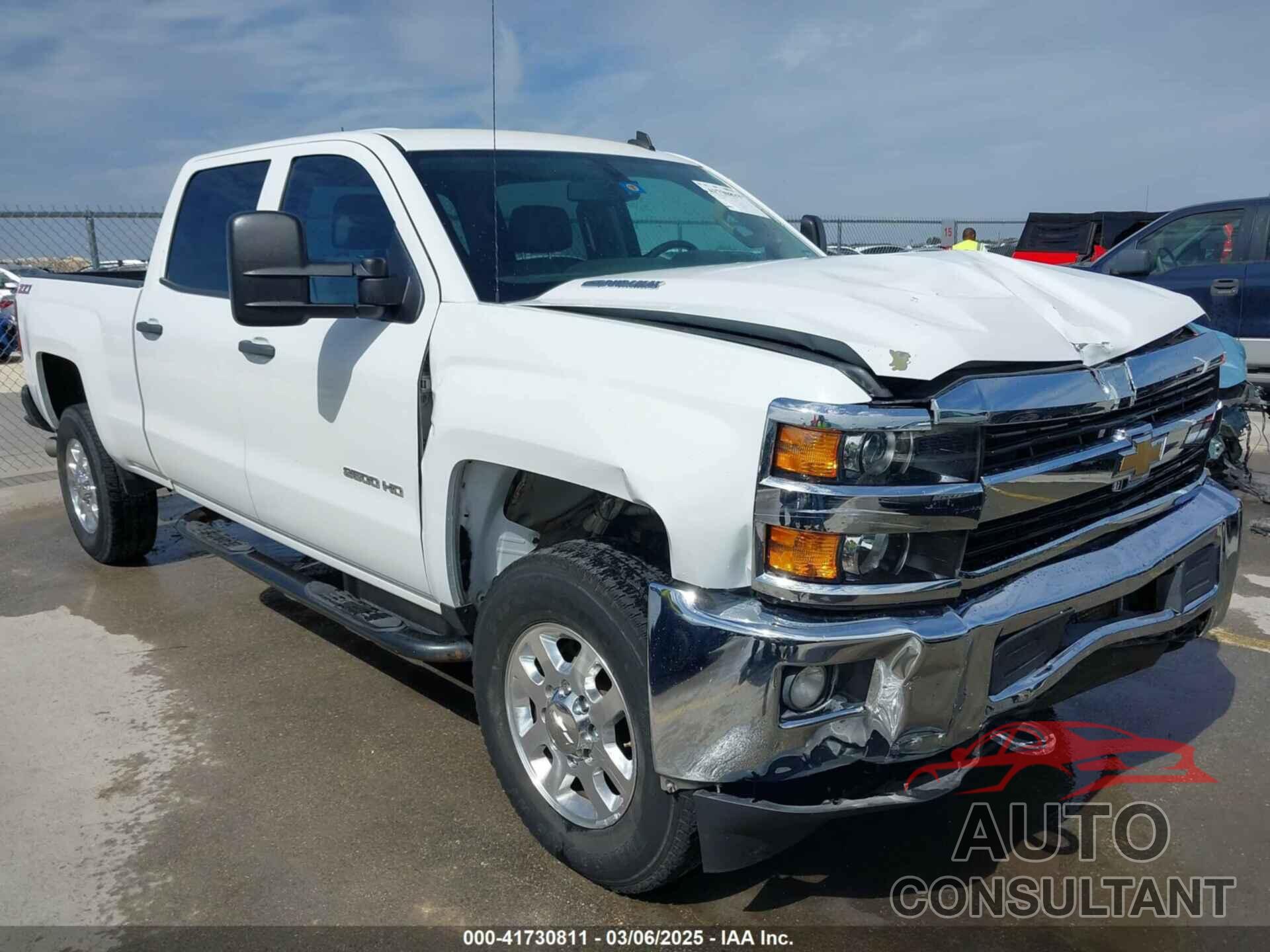 CHEVROLET SILVERADO 2500HD 2015 - 1GC1KVE80FF107632