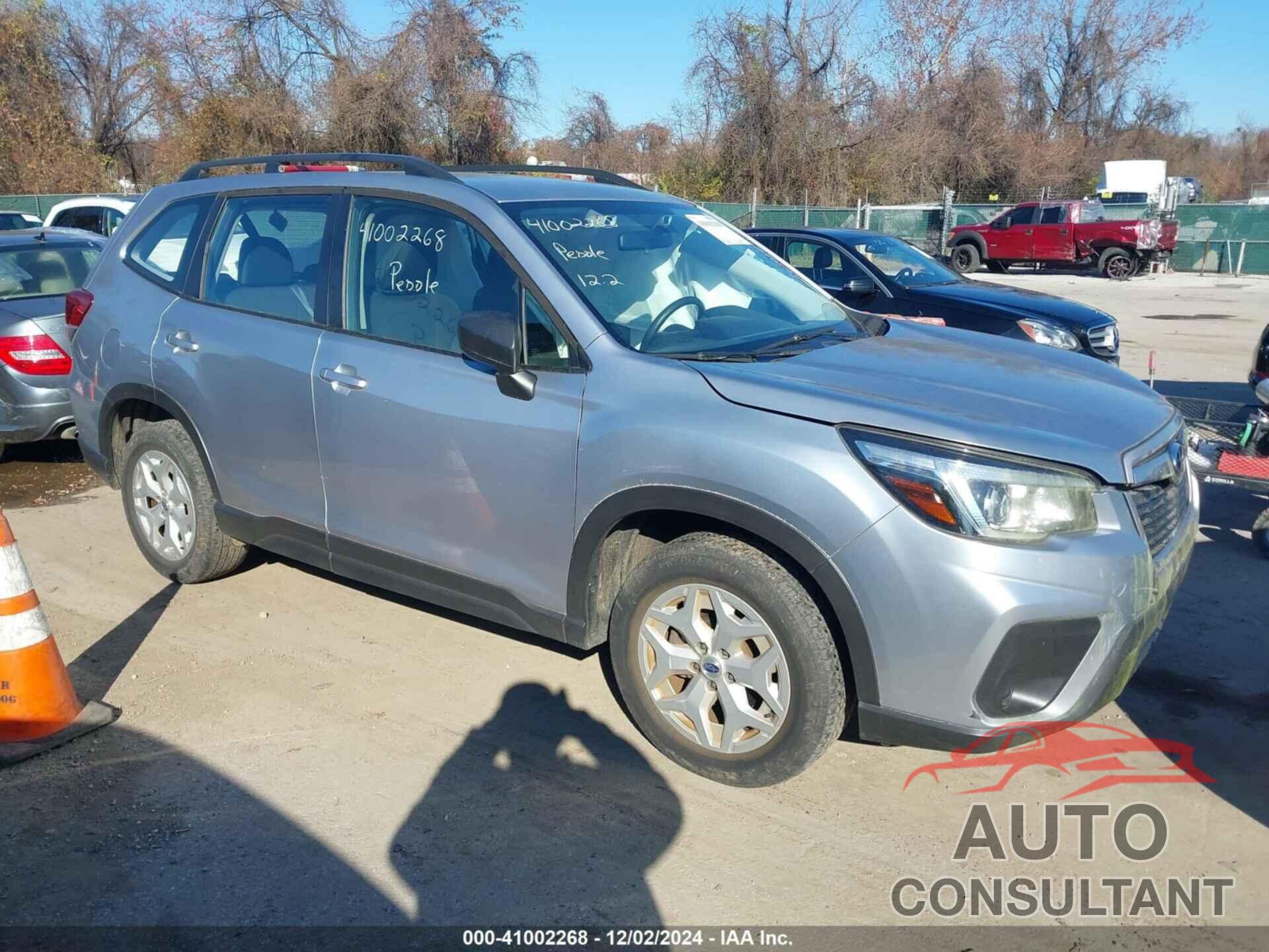 SUBARU FORESTER 2019 - JF2SKACC0KH590253