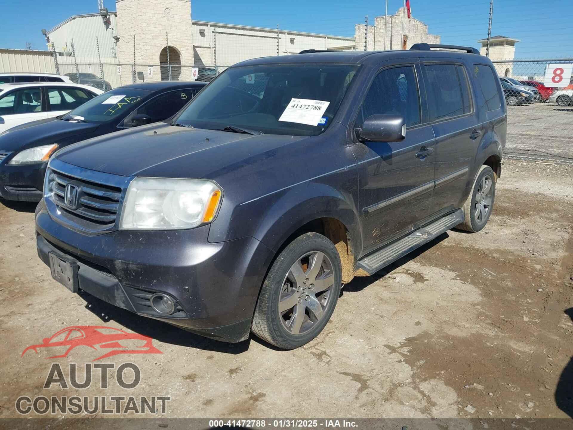 HONDA PILOT 2015 - 5FNYF4H90FB040584