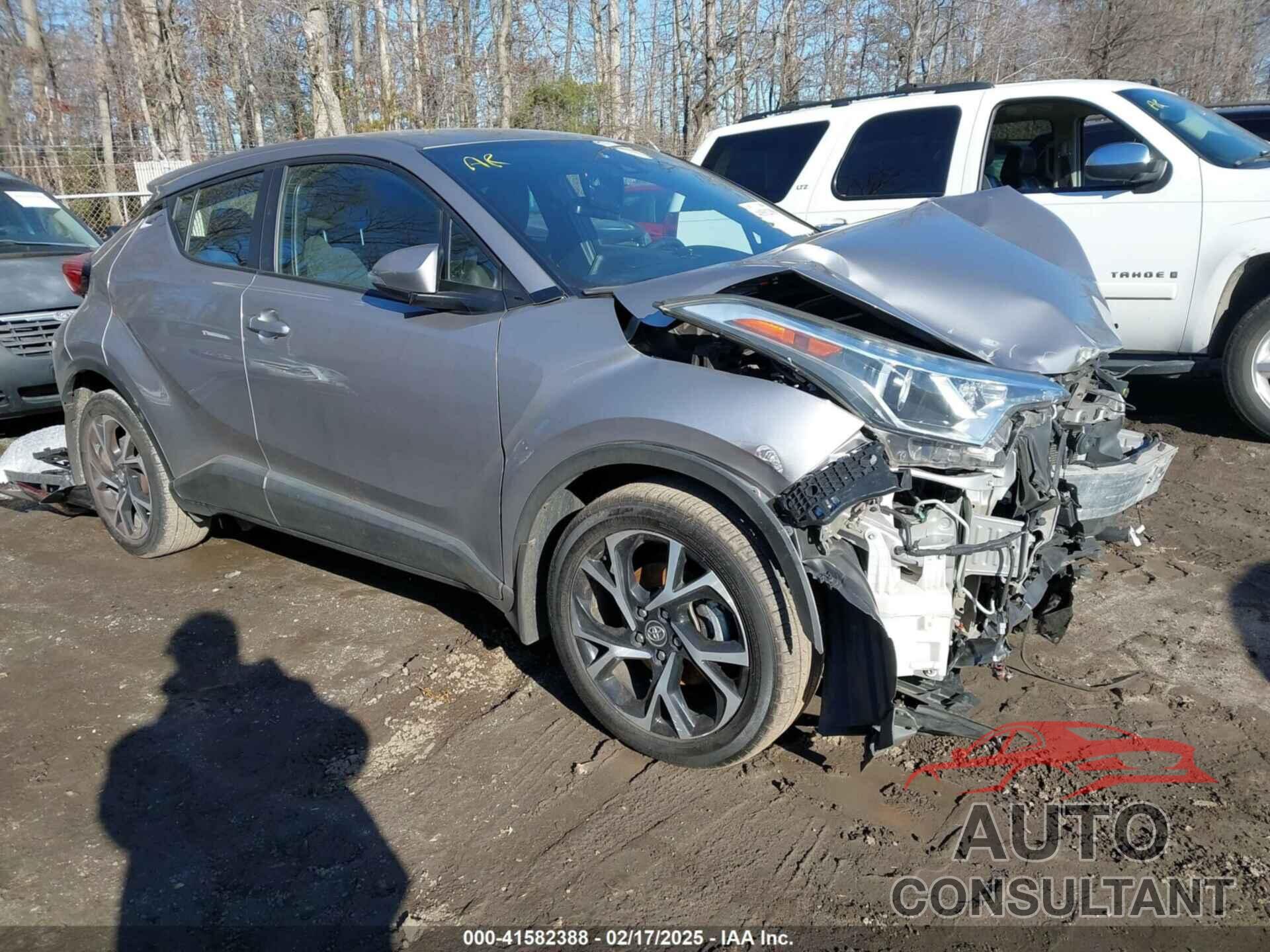 TOYOTA C-HR 2018 - NMTKHMBX2JR055355