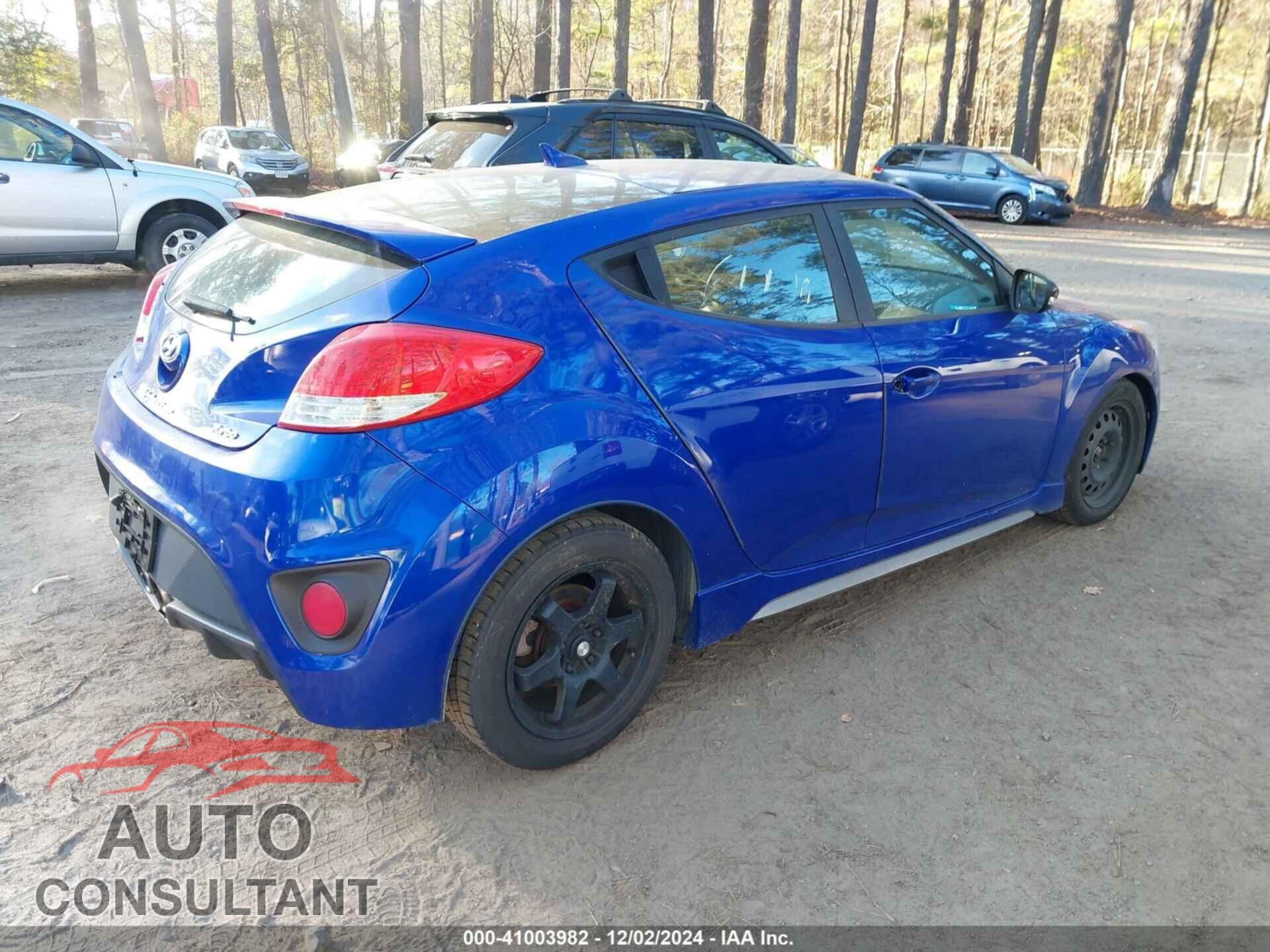 HYUNDAI VELOSTER 2013 - KMHTC6AE8DU128630
