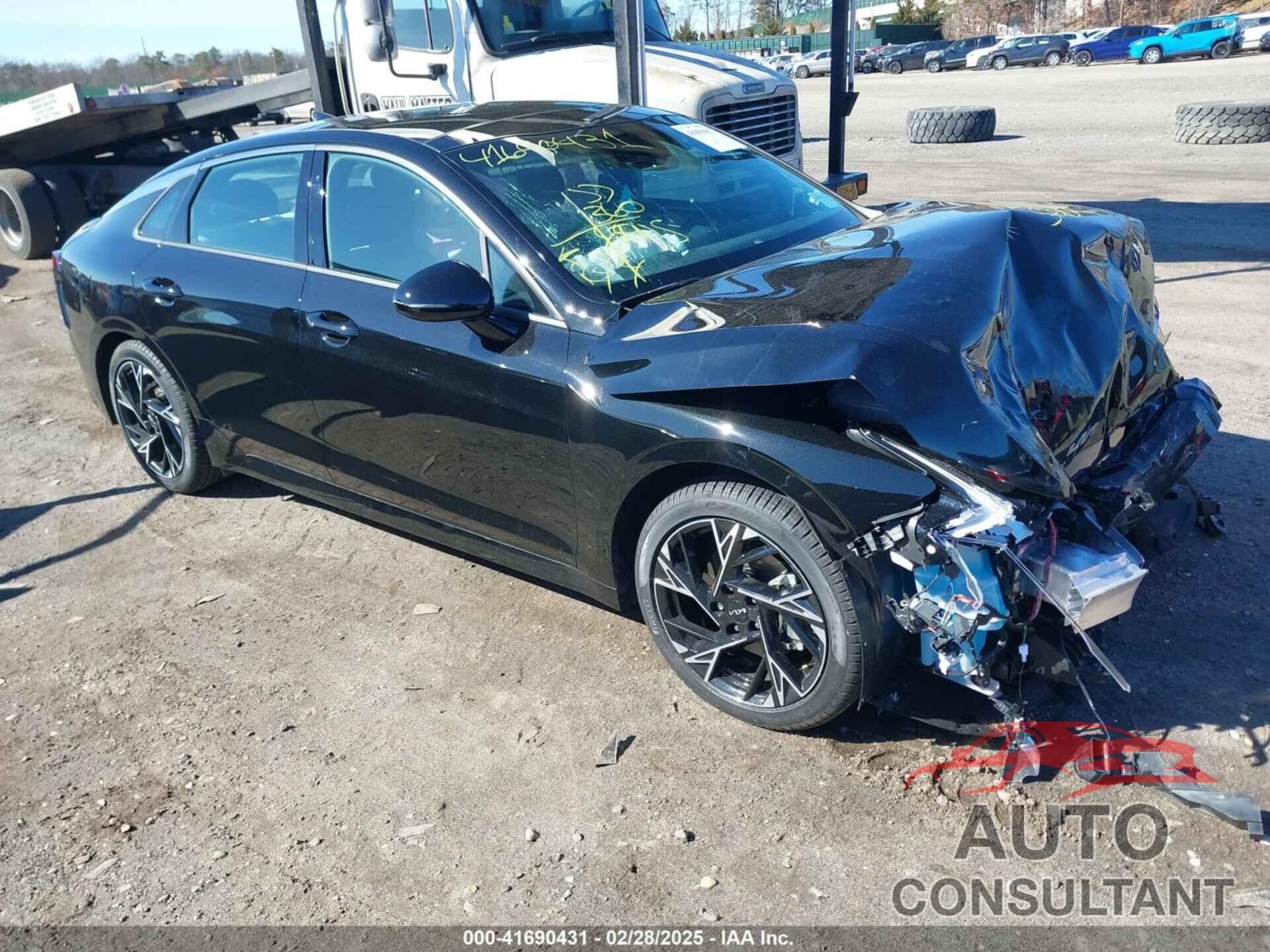 KIA K5 2025 - KNAG64J76S5348307