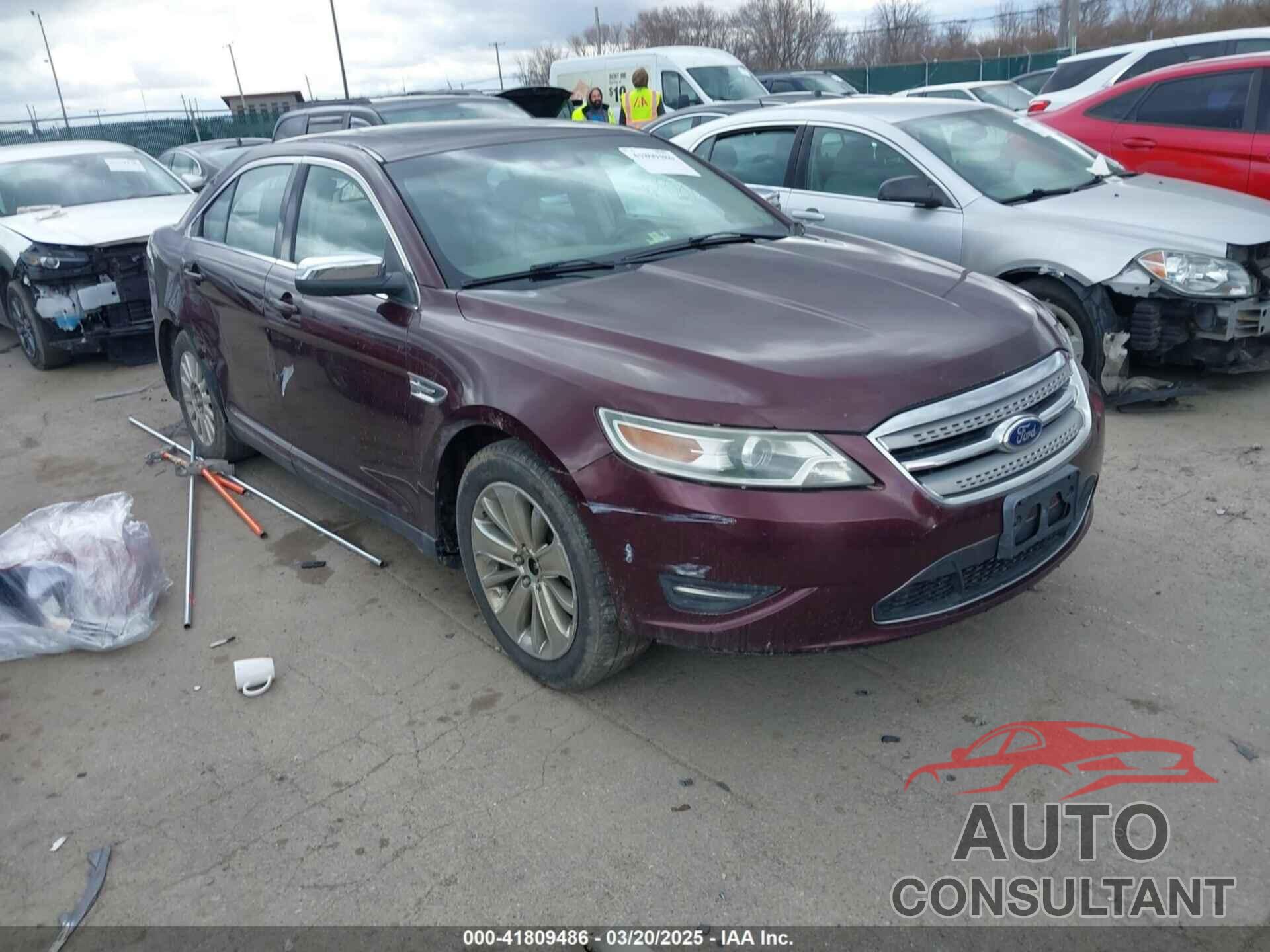 FORD TAURUS 2011 - 1FAHP2FW7BG133201