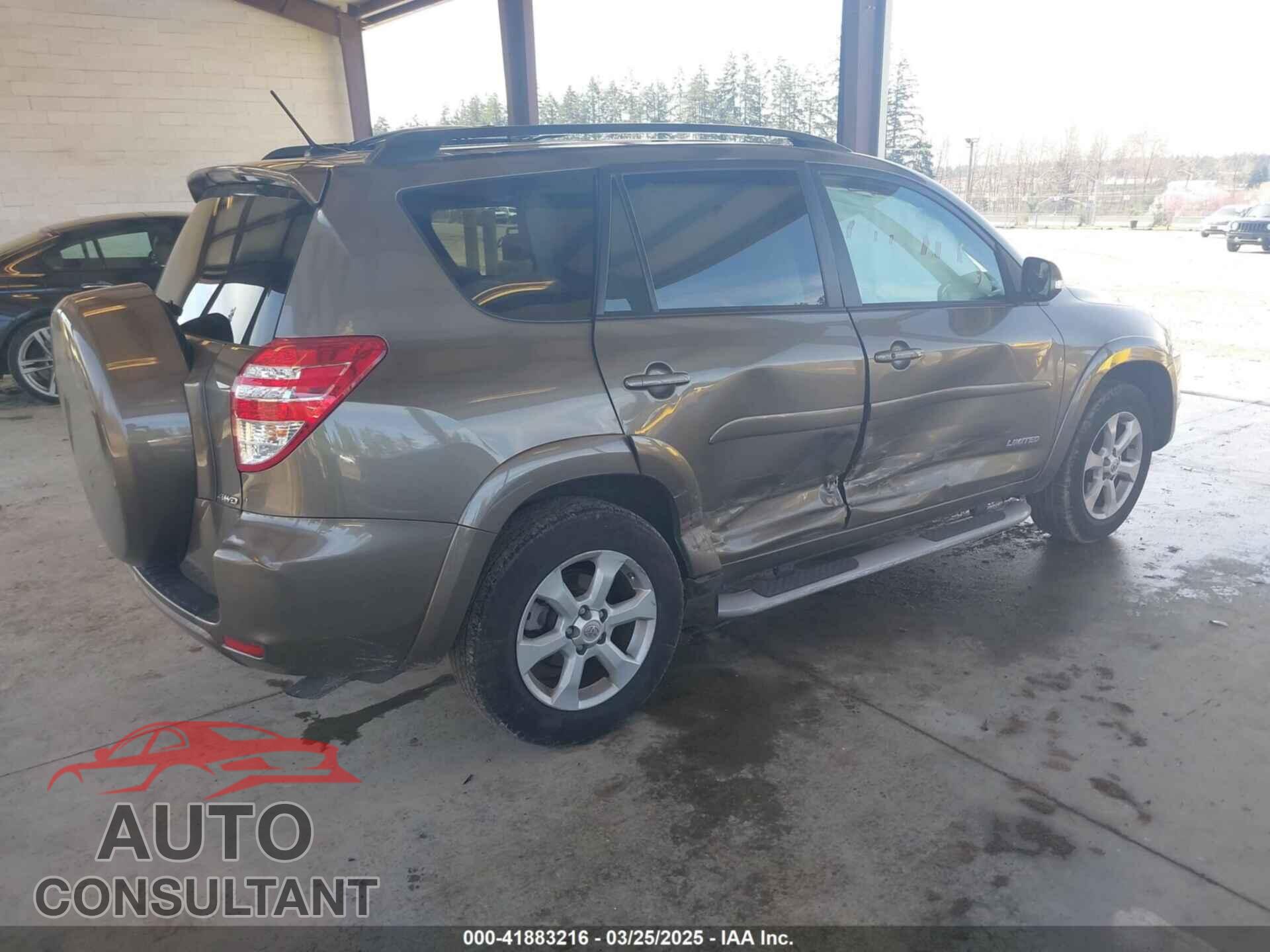 TOYOTA RAV4 2011 - 2T3DF4DV9BW128703