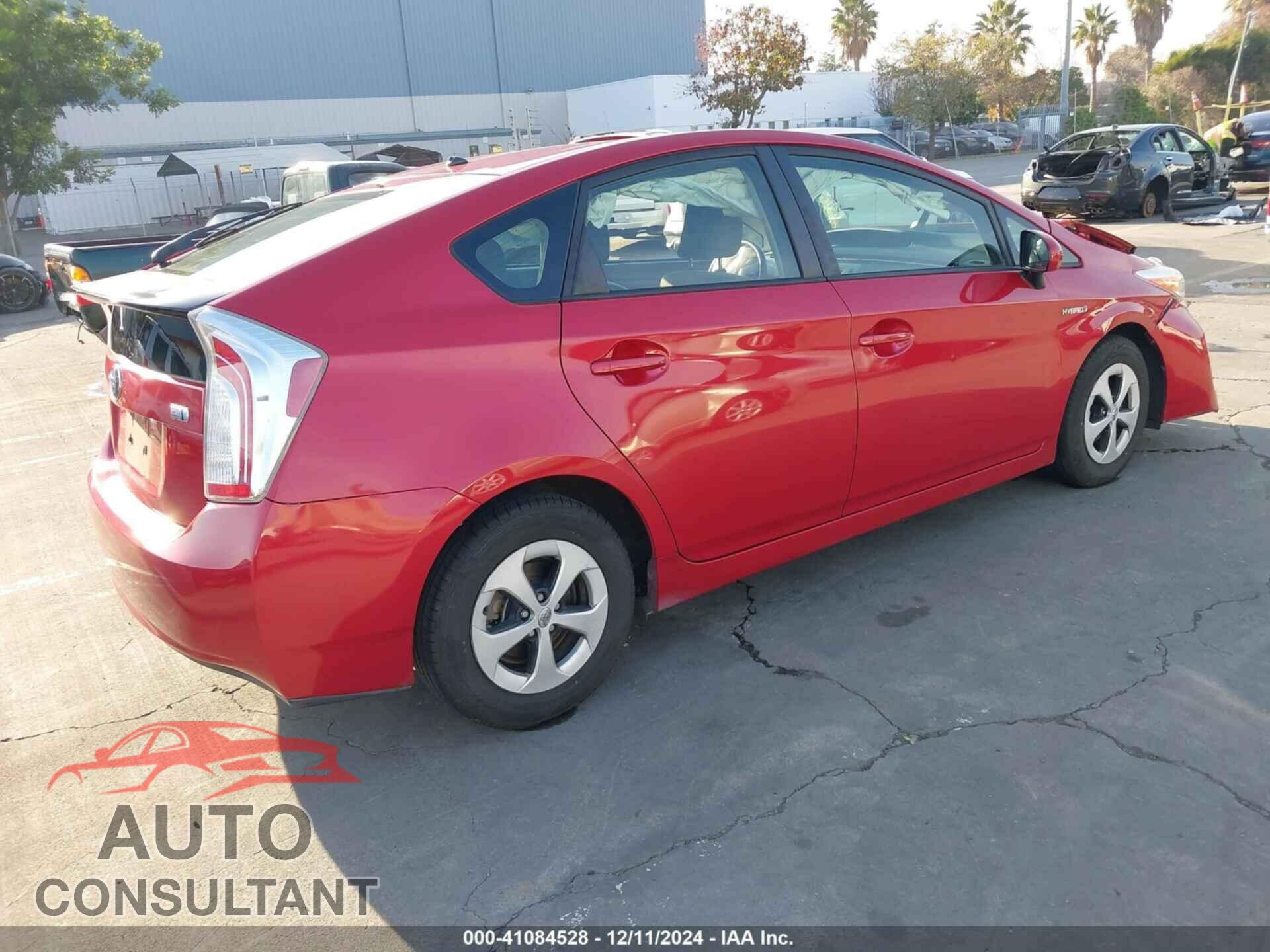 TOYOTA PRIUS 2015 - JTDKN3DU3F0444703