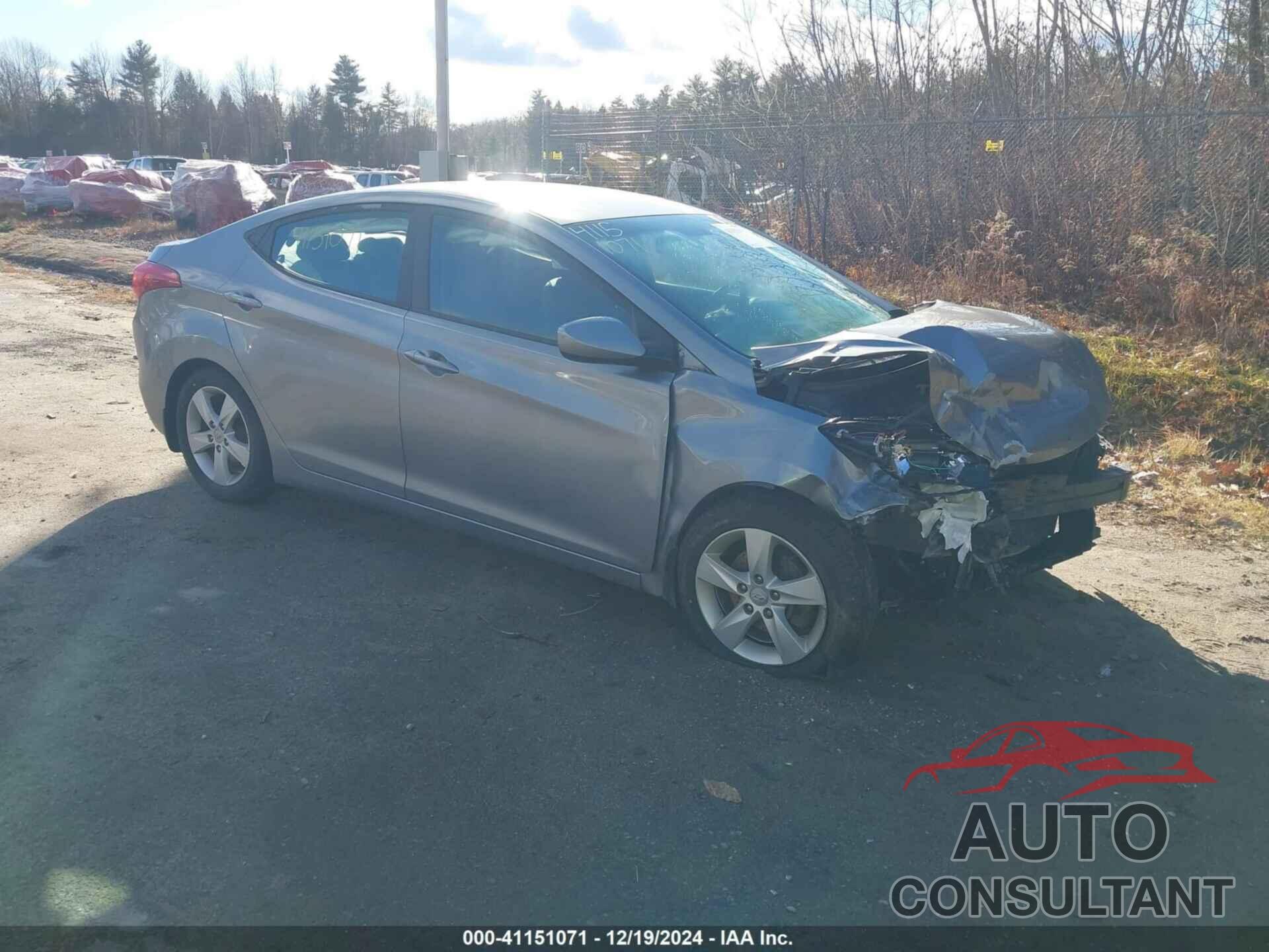 HYUNDAI ELANTRA 2013 - KMHDH4AE5DU932460