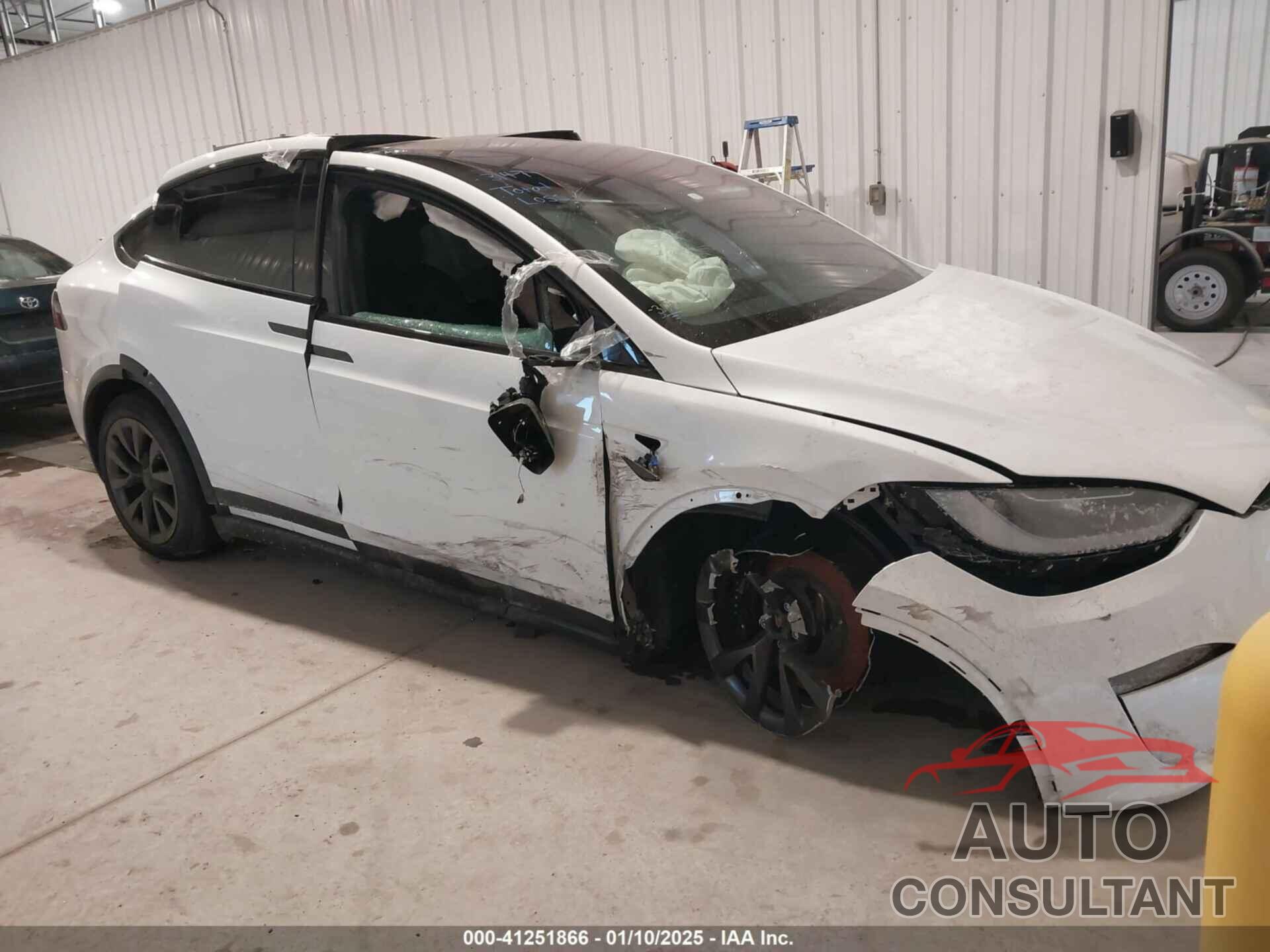 TESLA MODEL X 2023 - 7SAXCDE55PF417985