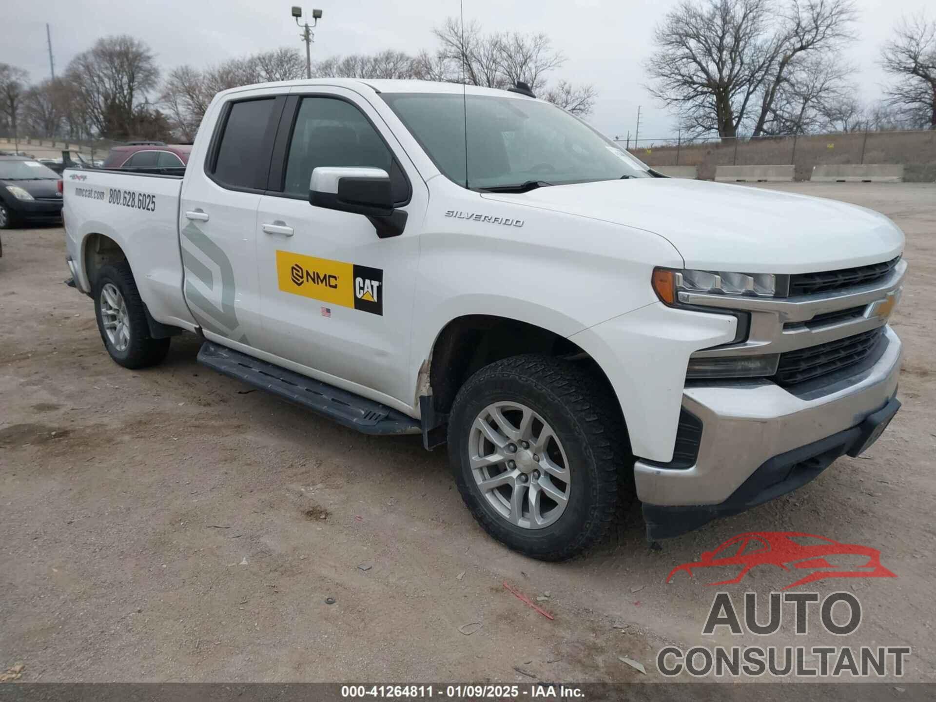 CHEVROLET SILVERADO 1500 2019 - 1GCRYDED5KZ188550