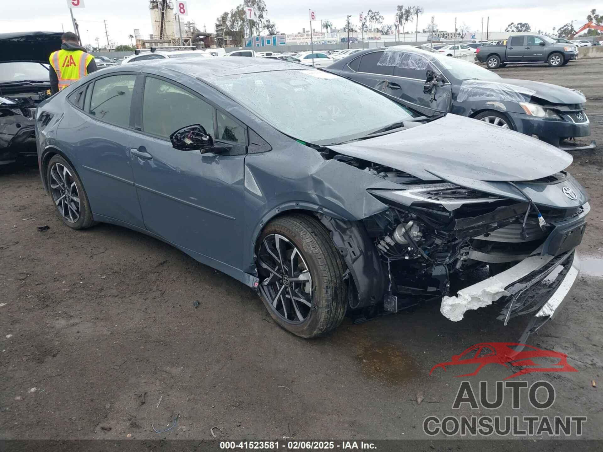 TOYOTA PRIUS PRIME 2024 - JTDACACUXR3012801