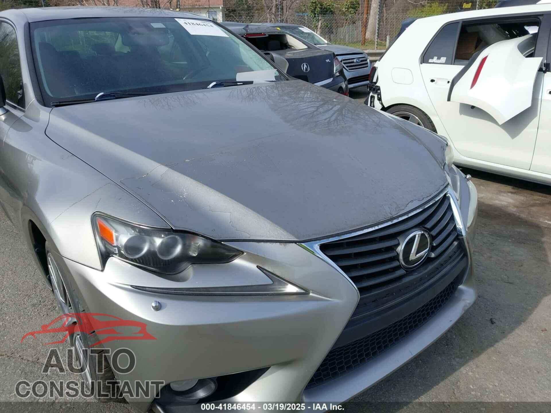LEXUS IS 2014 - JTHCF1D28E5006926