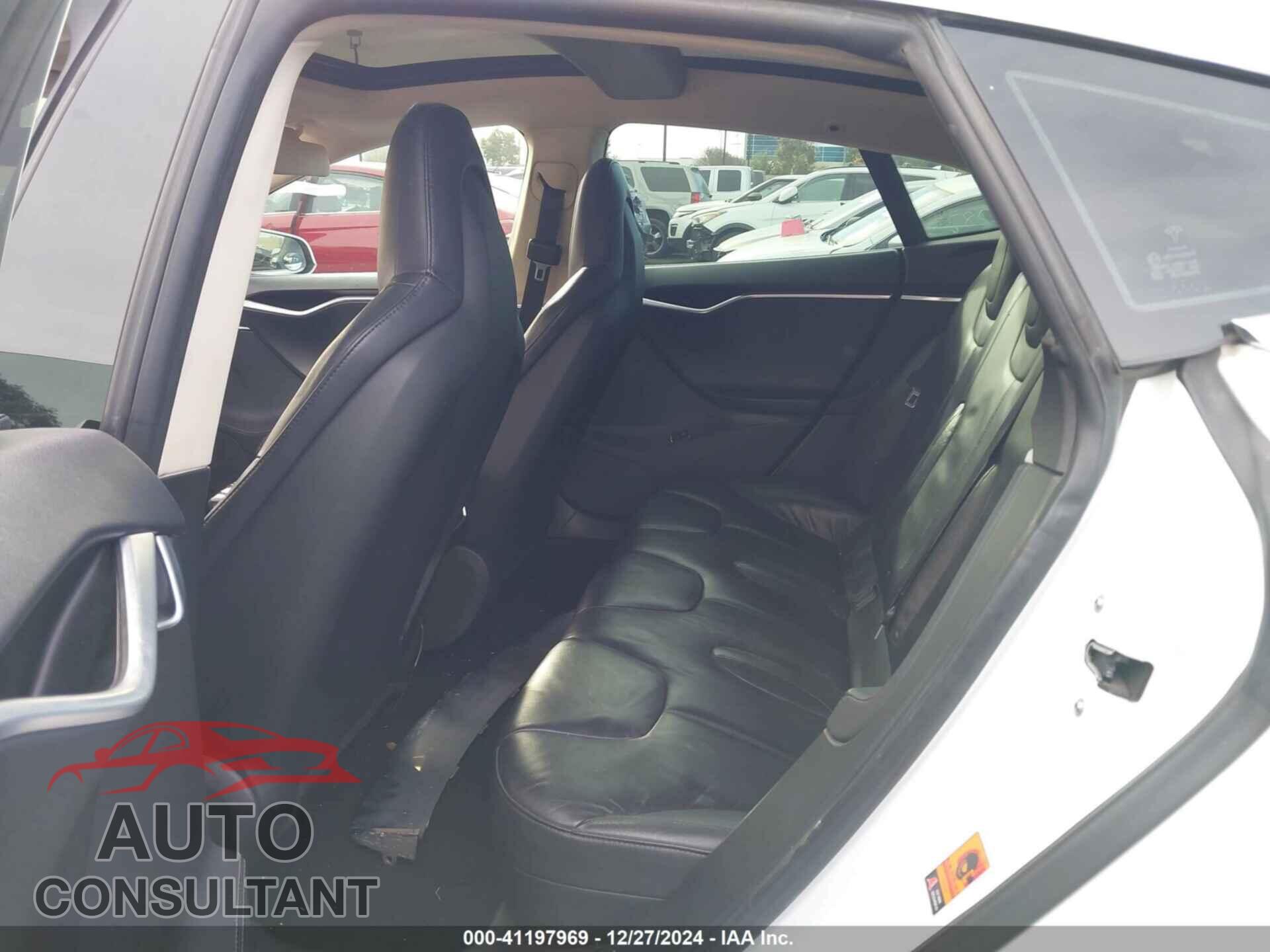TESLA MODEL S 2013 - 5YJSA1CP5DFP24939