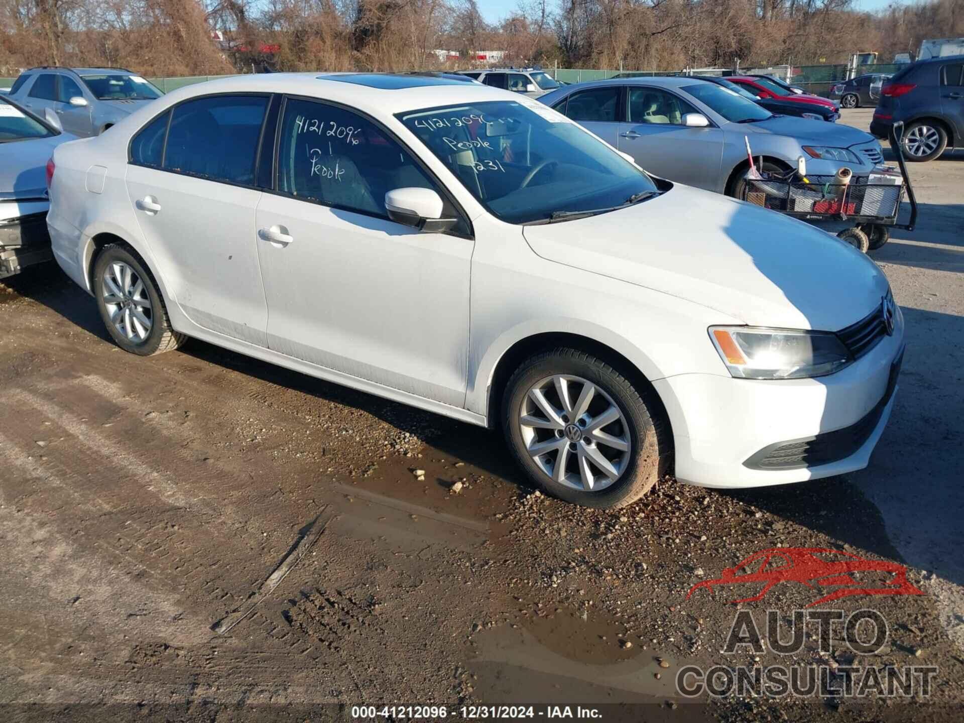 VOLKSWAGEN JETTA 2011 - 3VWDZ7AJ4BM366628