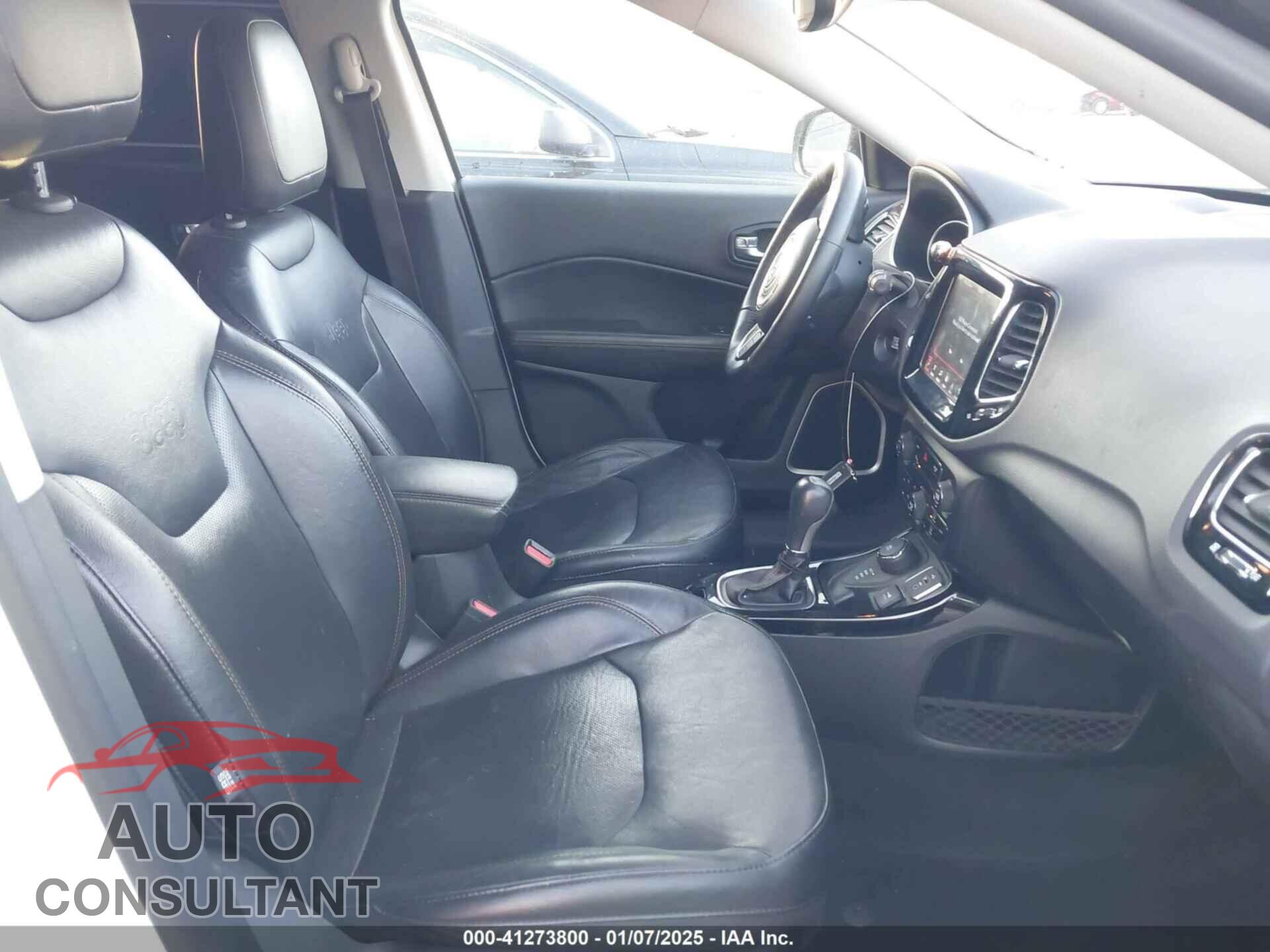 JEEP COMPASS 2018 - 3C4NJDCB8JT153575