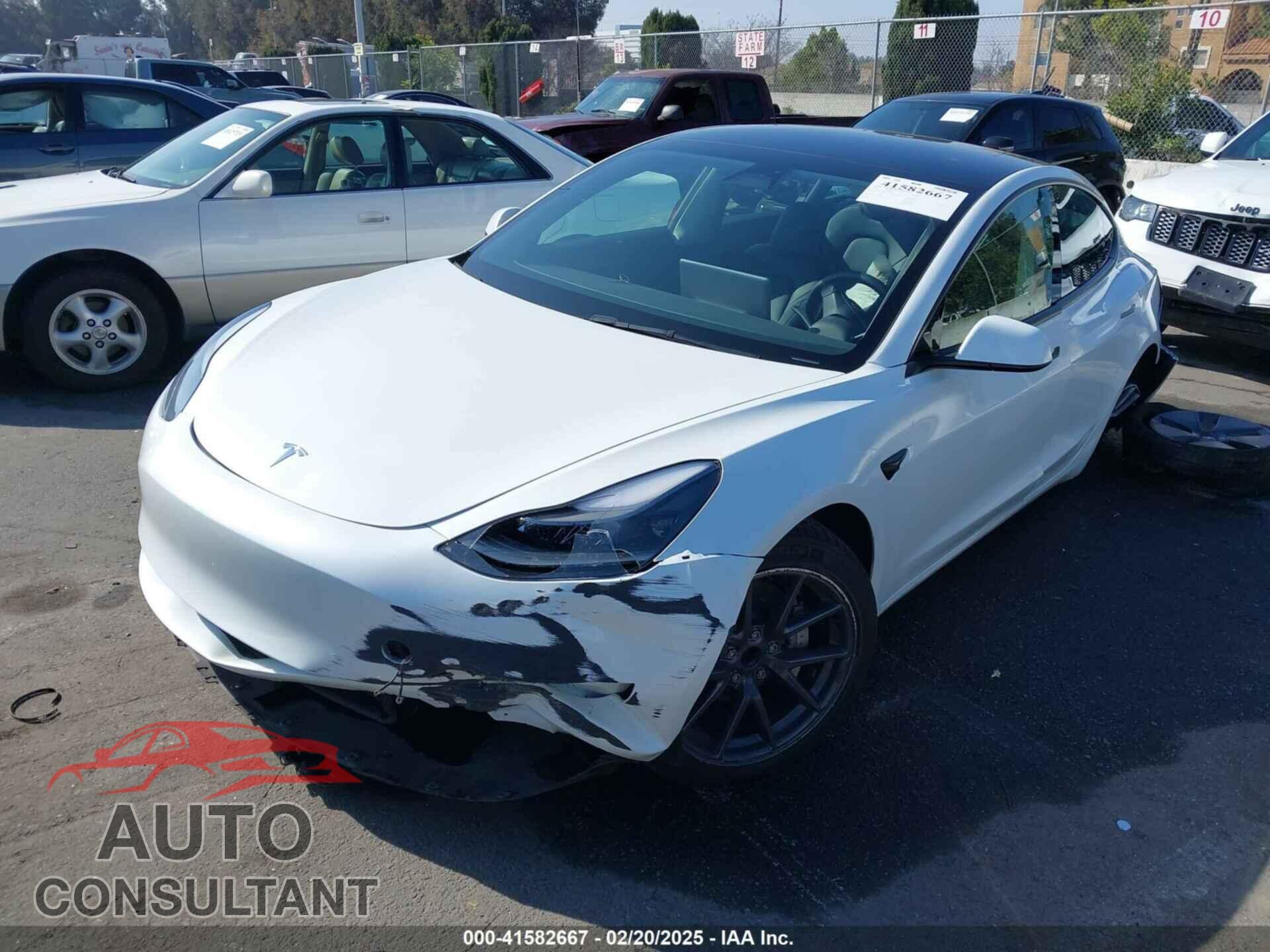 TESLA MODEL 3 2023 - 5YJ3E1EA5PF487939