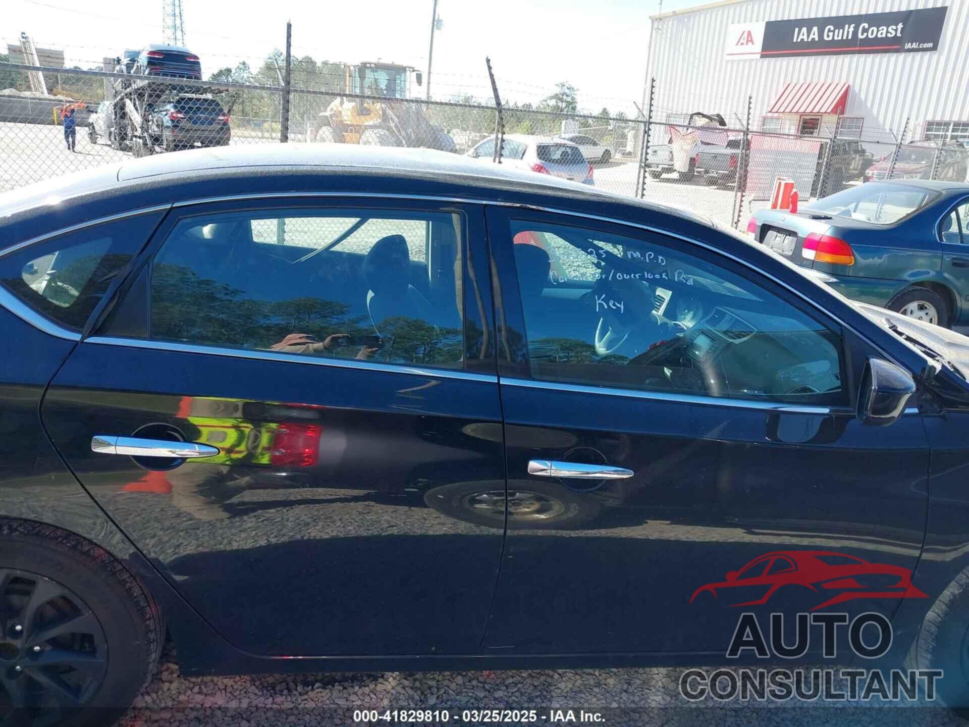 NISSAN SENTRA 2018 - 3N1AB7AP9JY330426